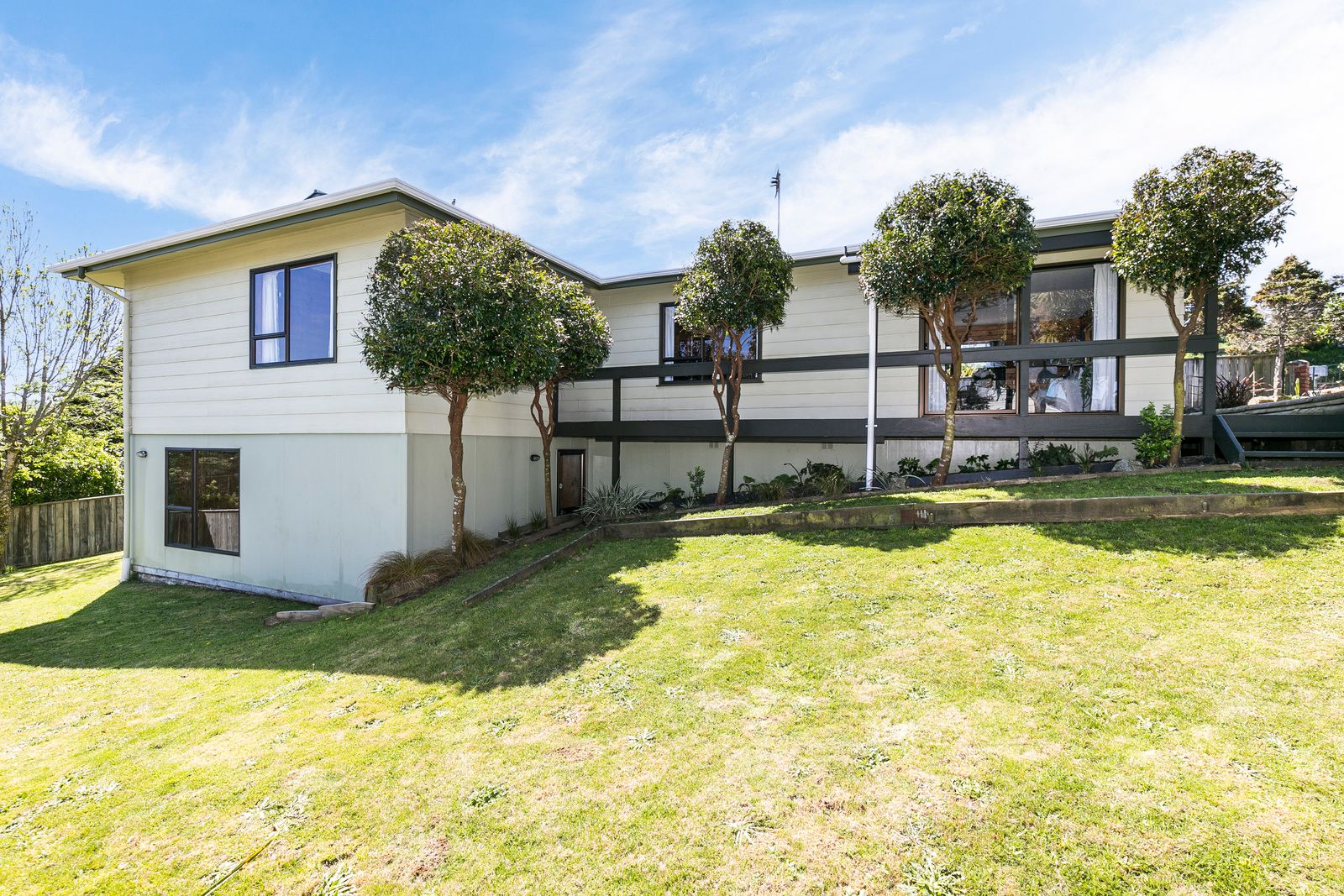 7 Mayaro Crescent, Grenada Village, Wellington City