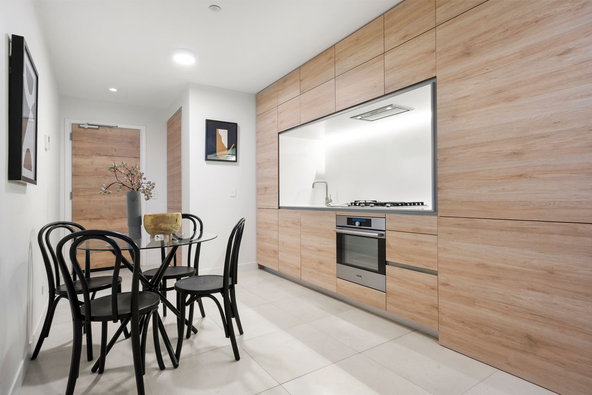 306/12 Queens Road, Melbourne, VIC 3004