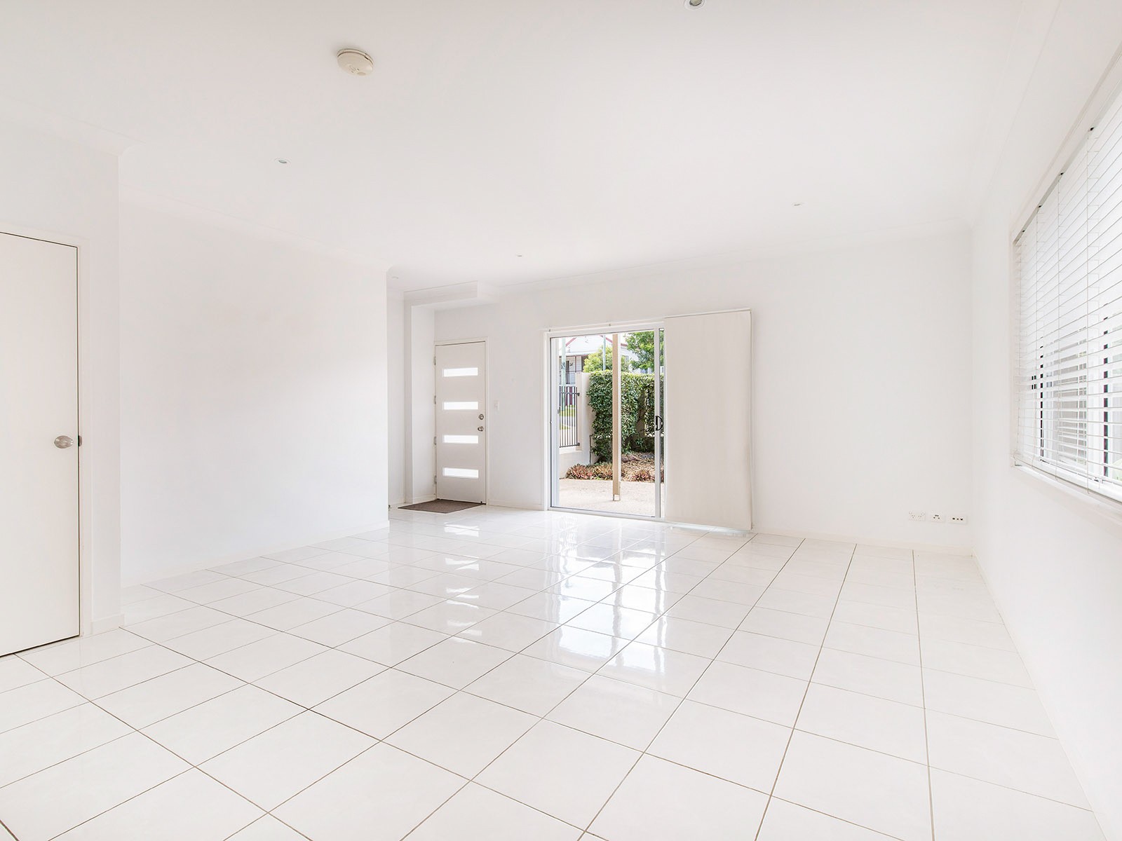 1/89 Adelaide Street, Carina, QLD 4152