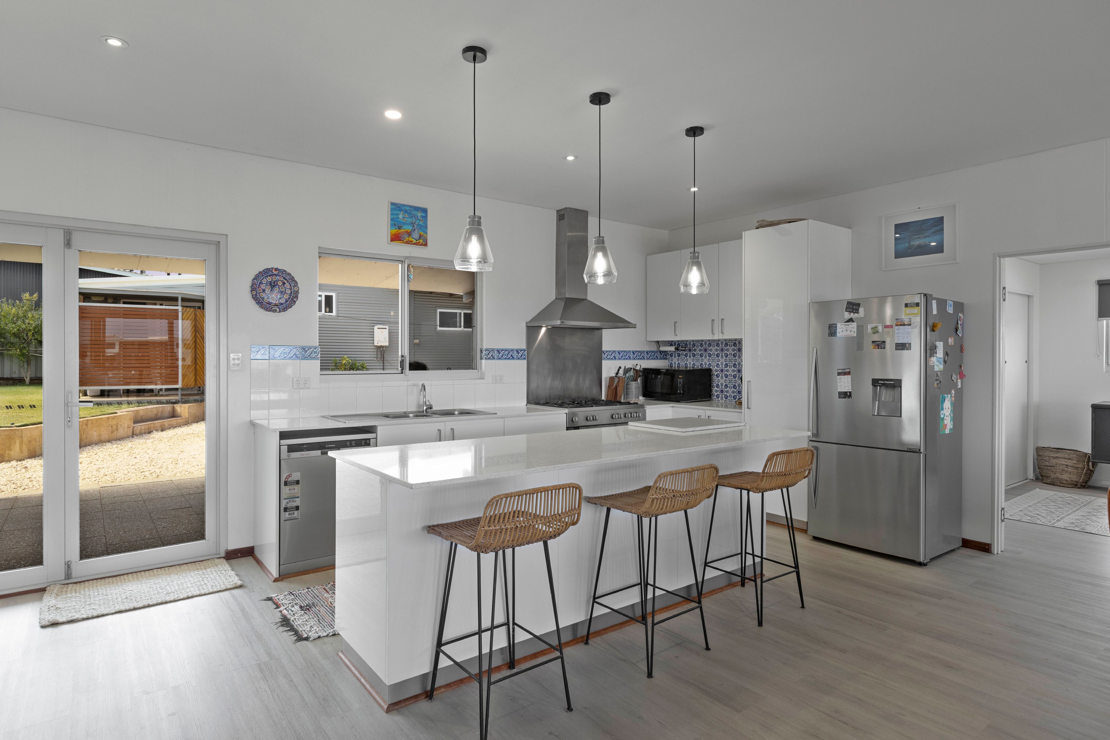 41 Madaffari Drive — photo 4 of 28