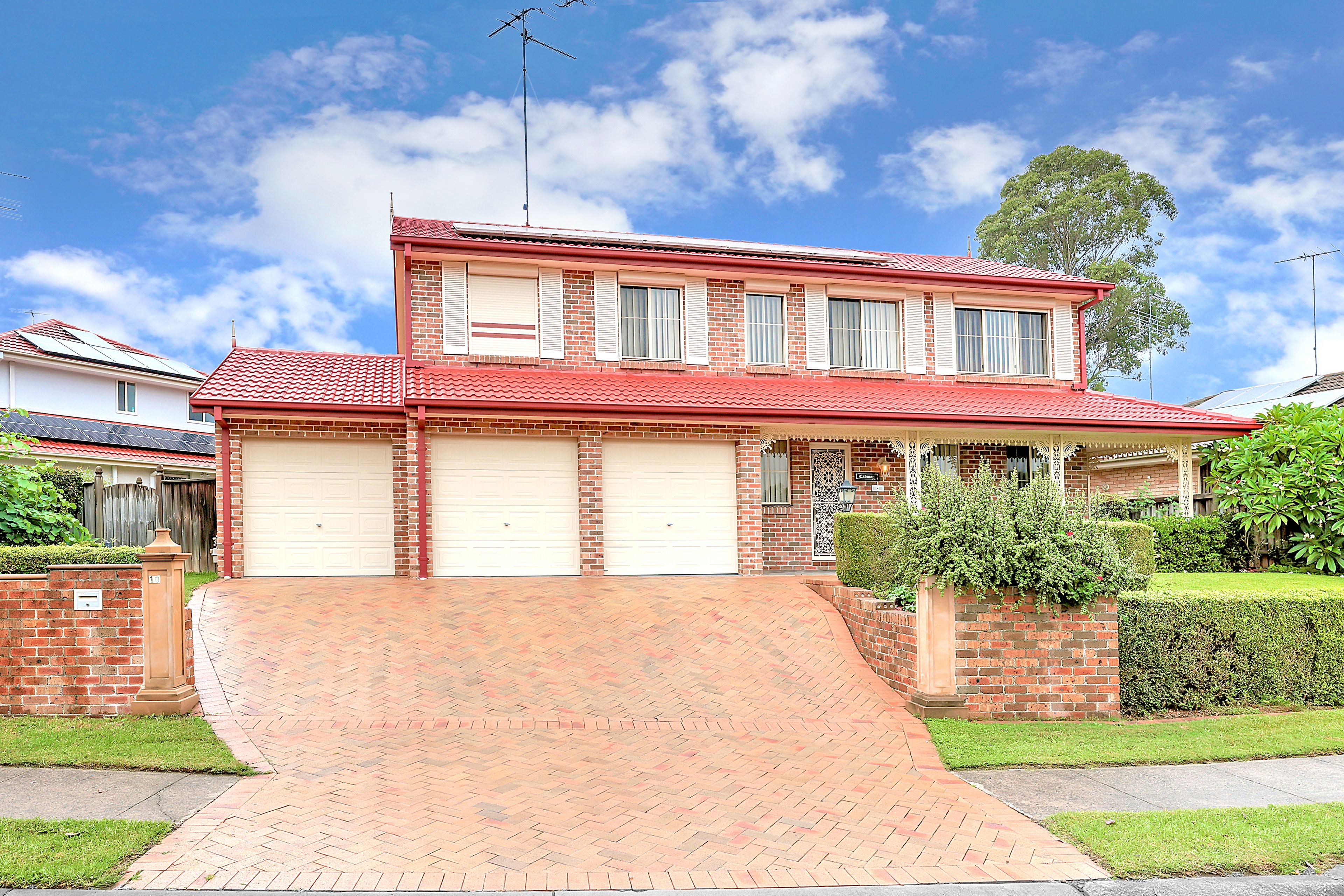 10 Marcus Clarke Crescent, Glenmore Park, NSW 2745