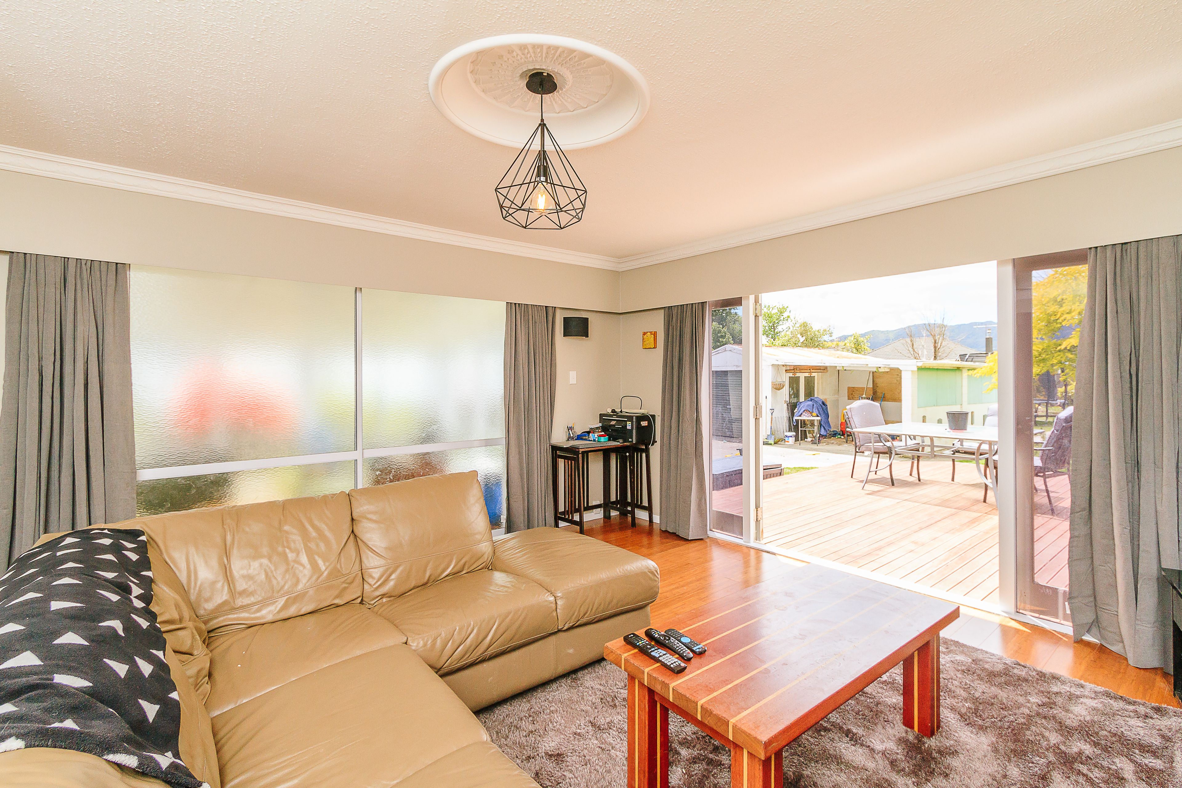 102 Wellington Road, Wainuiomata, Lower Hutt City