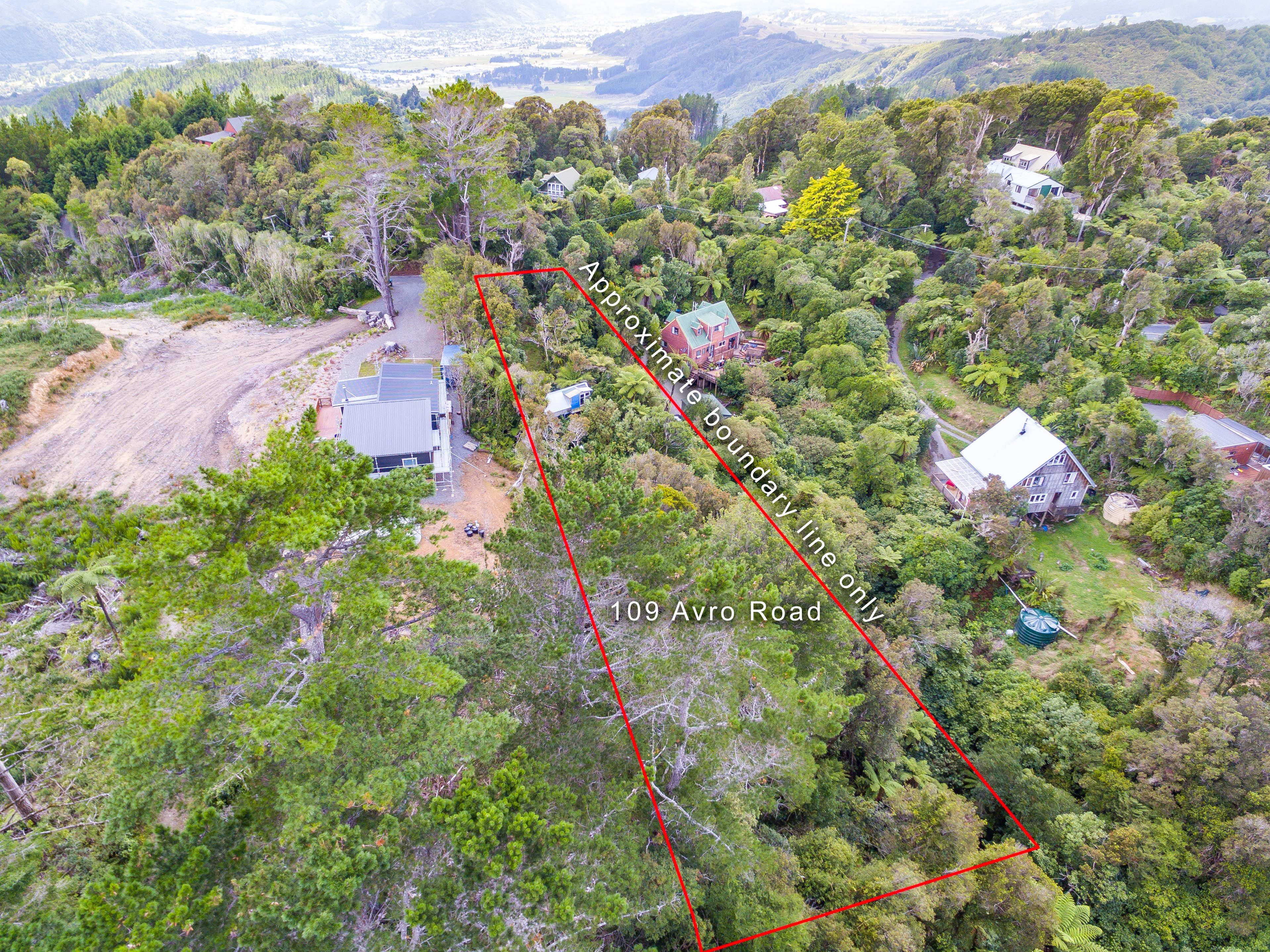 109 Avro Road, Blue Mountains, Upper Hutt City
