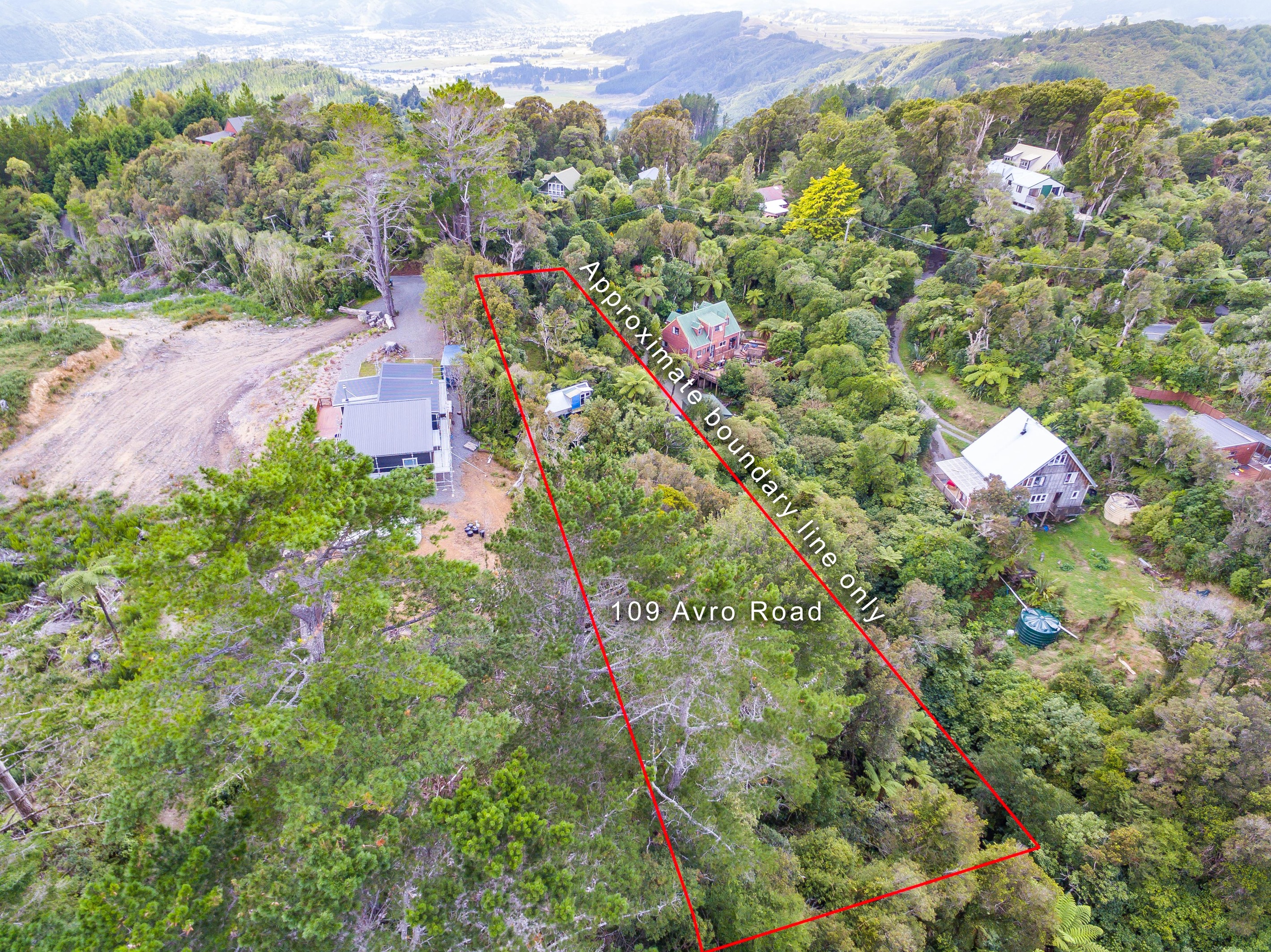 109 Avro Road, Blue Mountains, Upper Hutt City