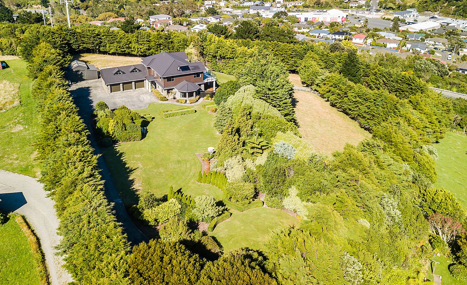 40 Gladys Scott Place, Tawa, Wellington City