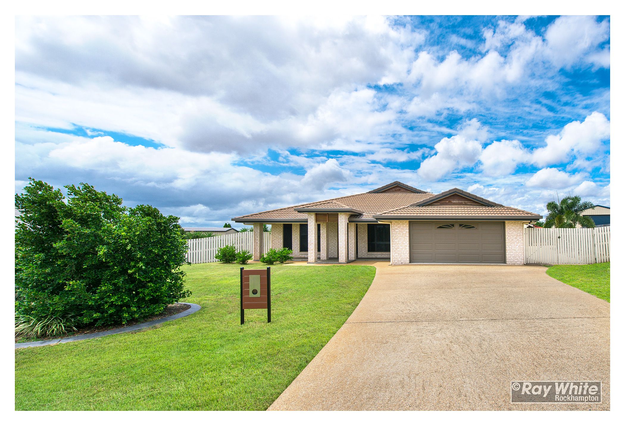 11 Brady Place, Gracemere, QLD 4702