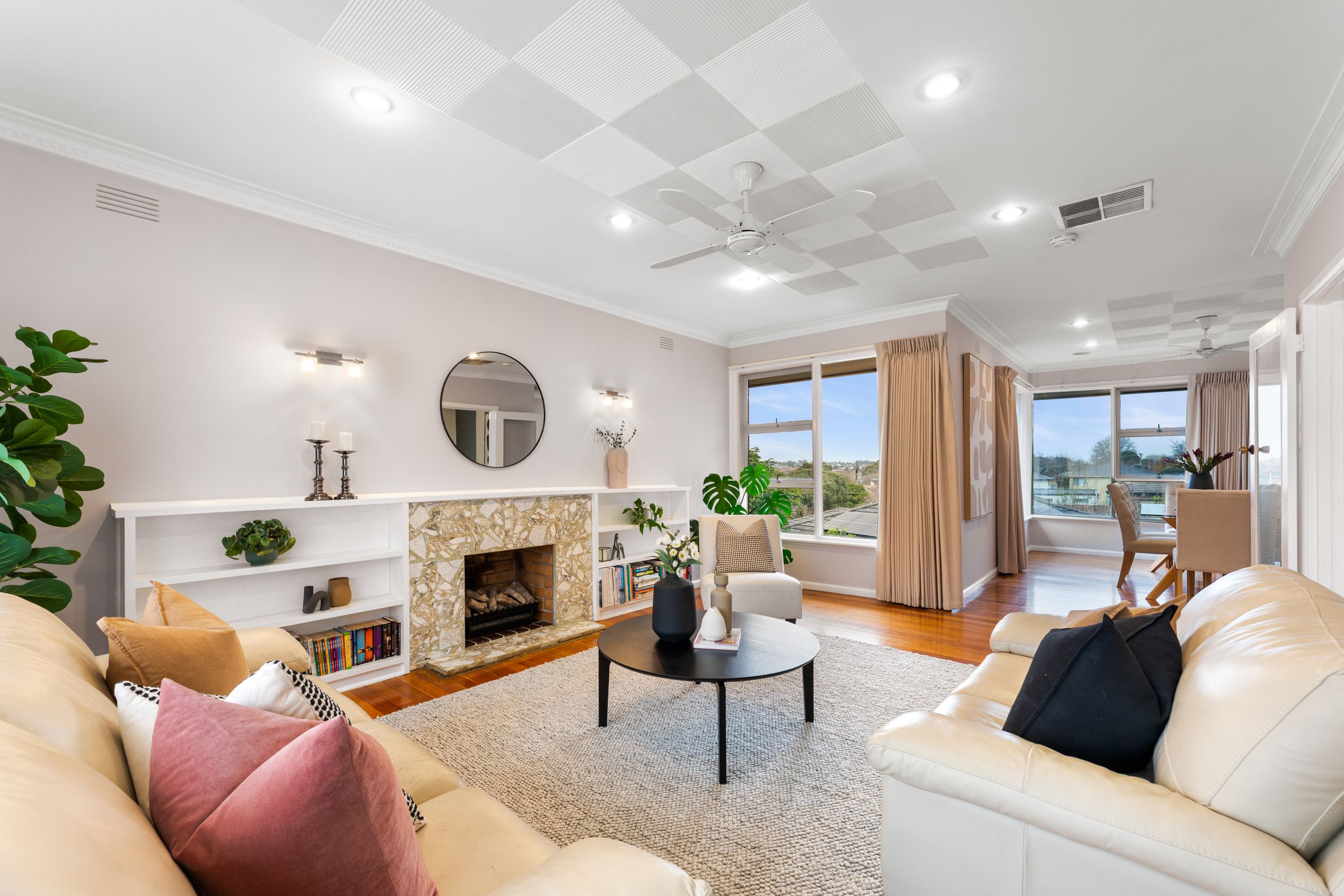 25 Douglas Avenue, Box Hill South, VIC 3128