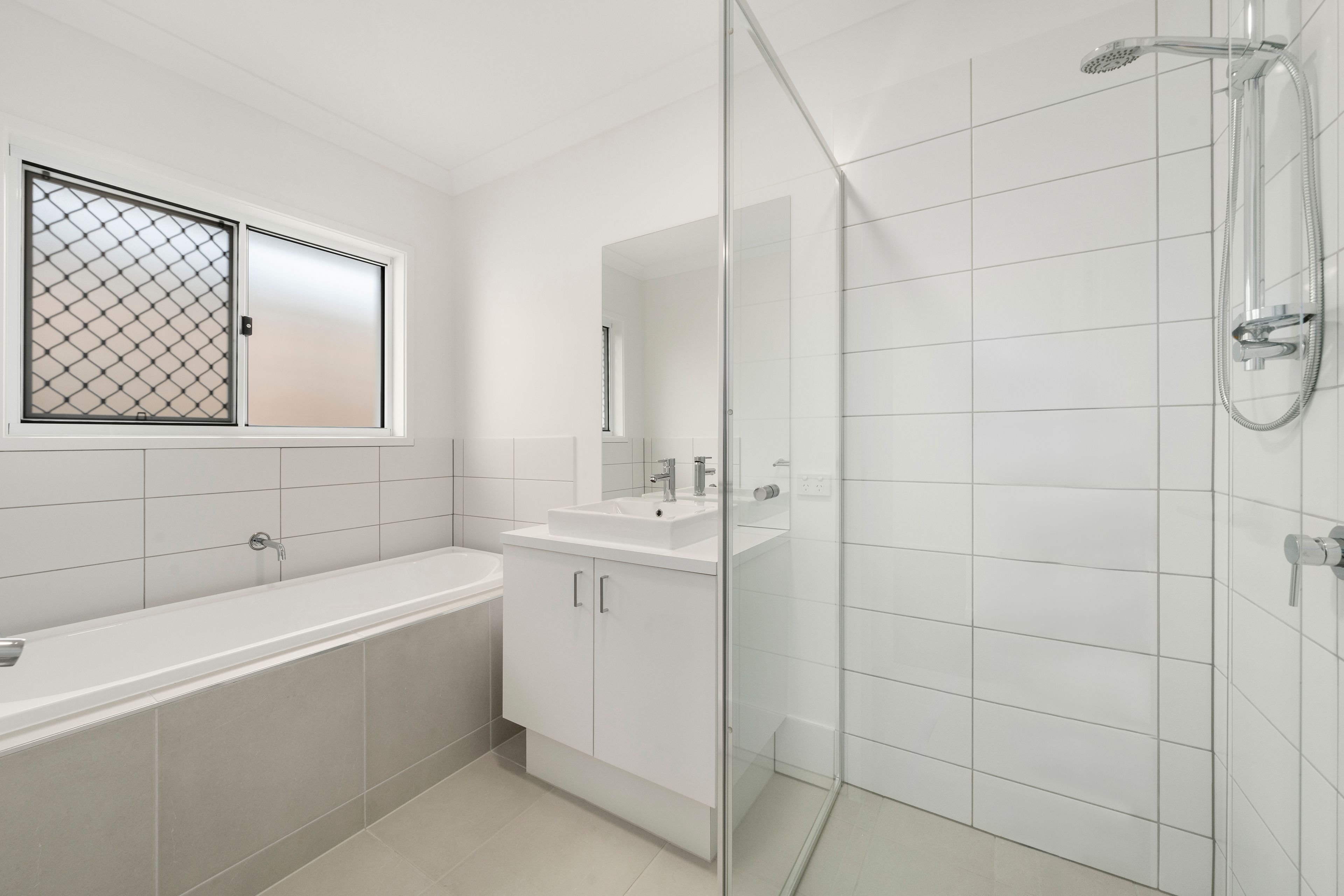 166 Fraser Drive — photo 9 of 16