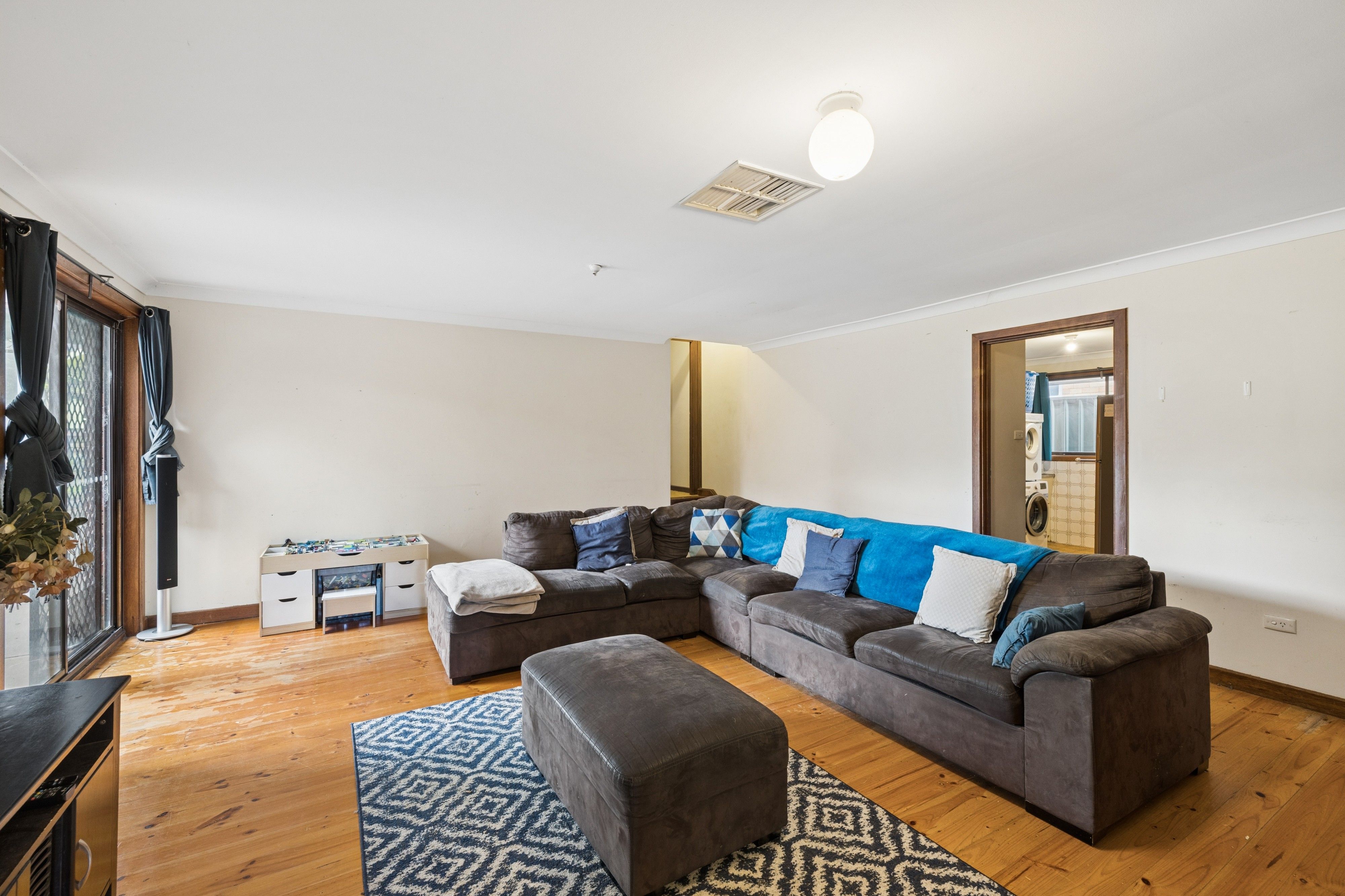 18 Oliver Street — photo 7 of 30