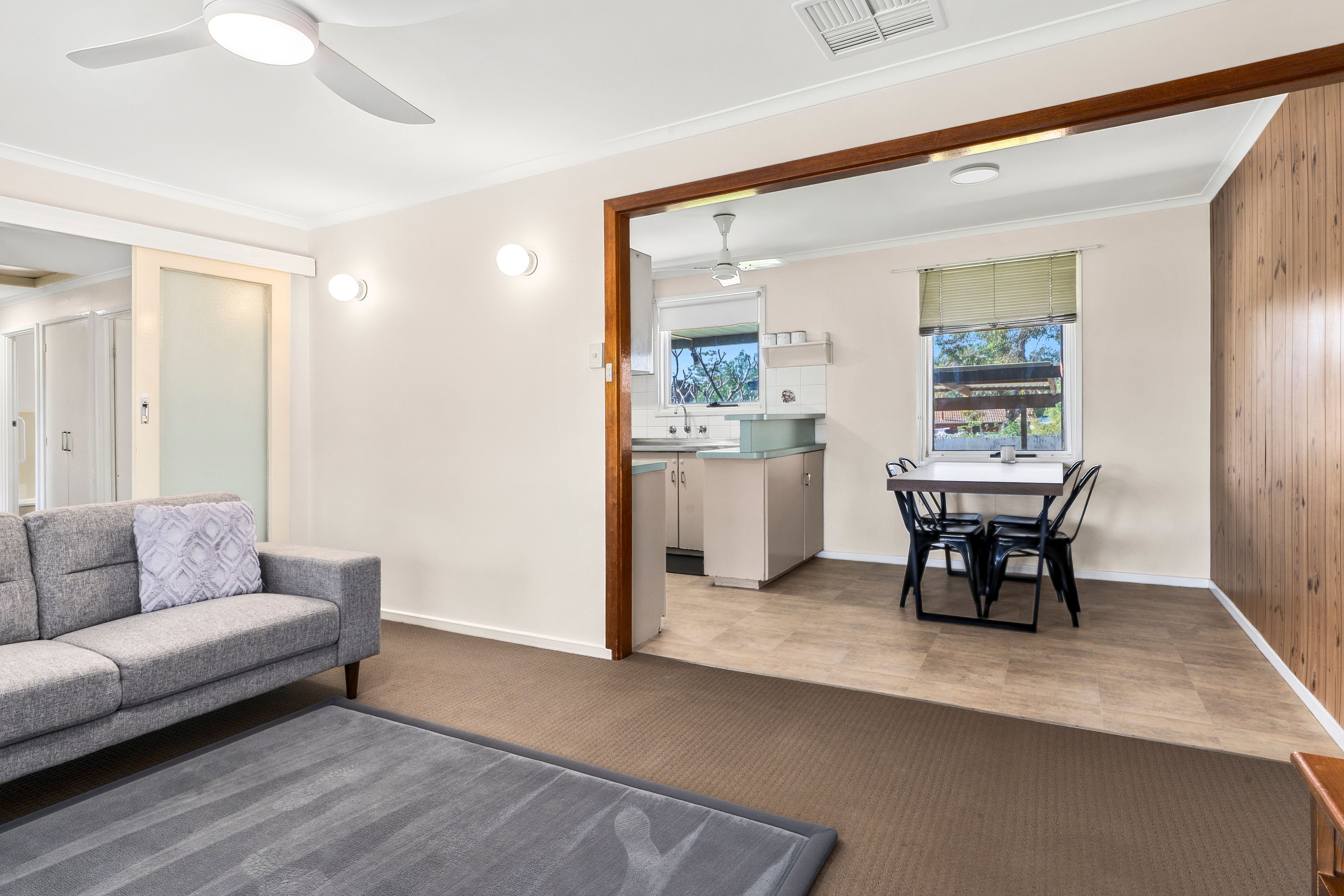 4 Bahnisch Avenue — photo 4 of 10