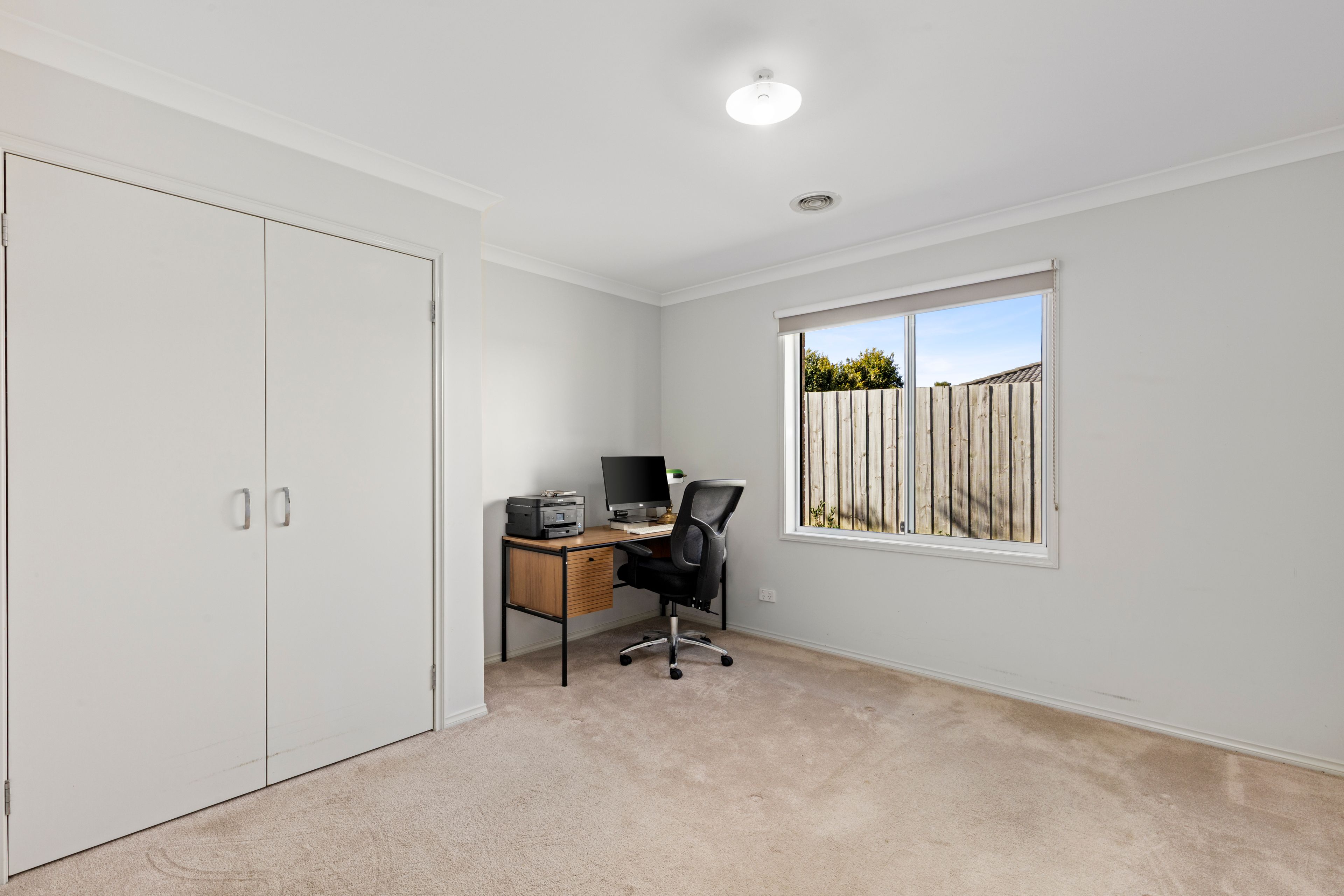 5 Mumm Street — photo 10 of 17