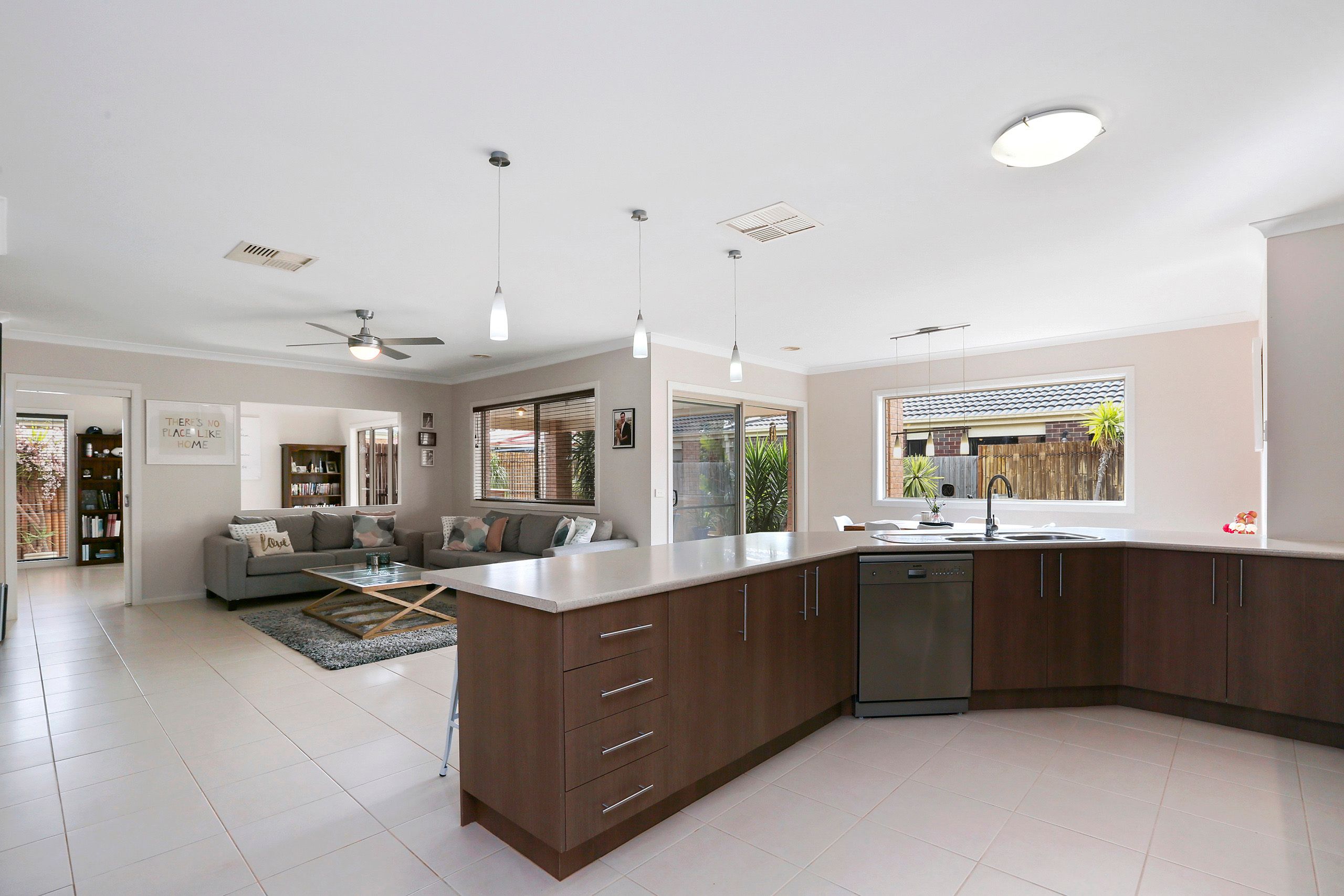 12 Nilaur Place, Lara, VIC 3212