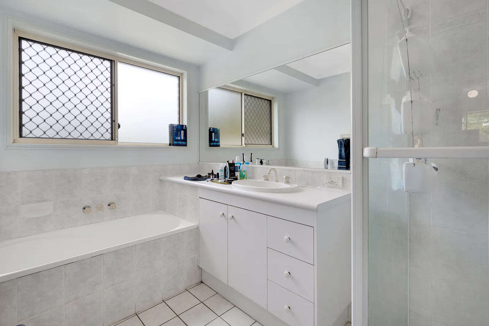 27 Walkers Road, Everton Hills