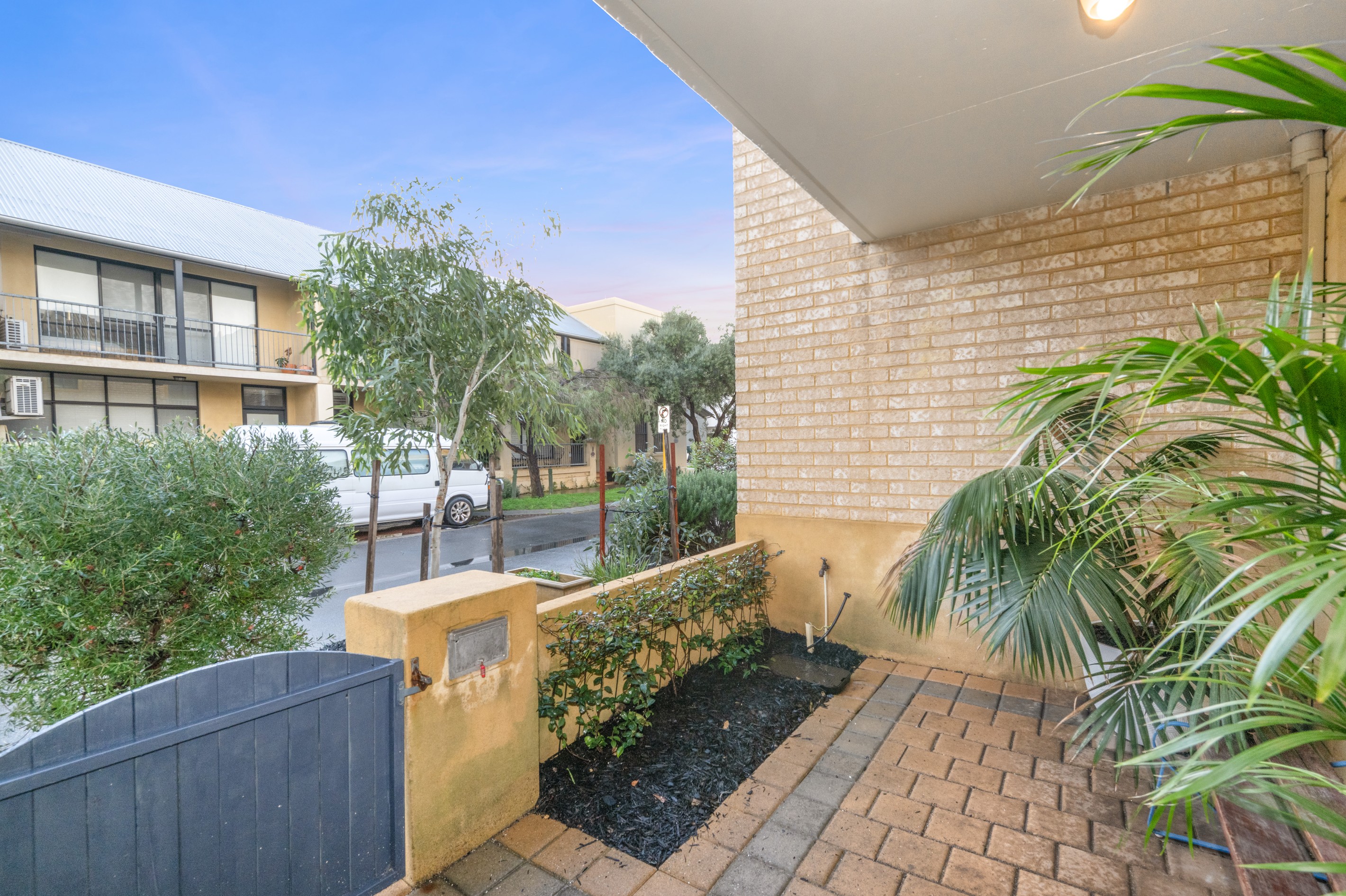 3/5 Pensioner Guard Road, North Fremantle, WA 6159