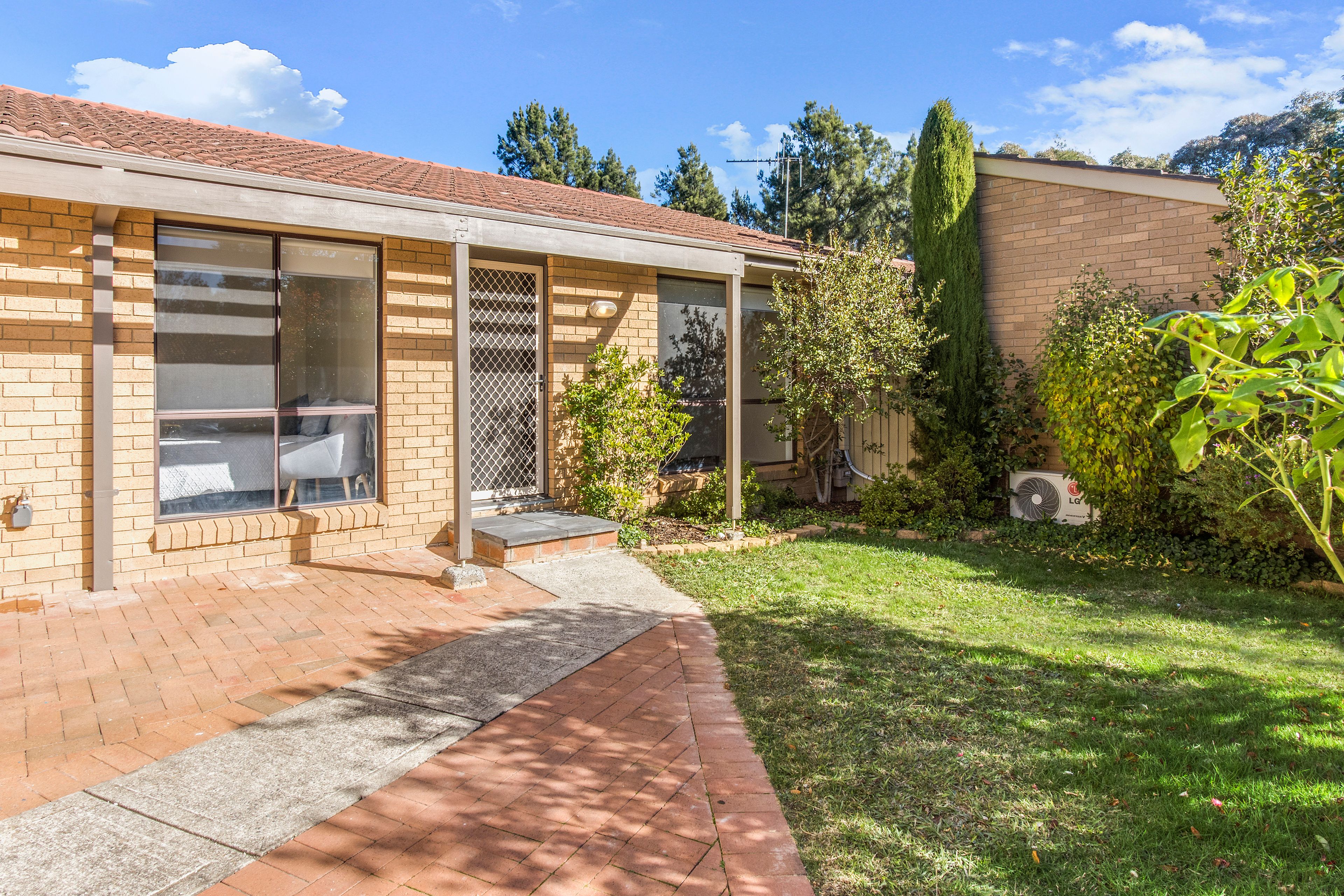 1 Guest Place, Macquarie, ACT 2614