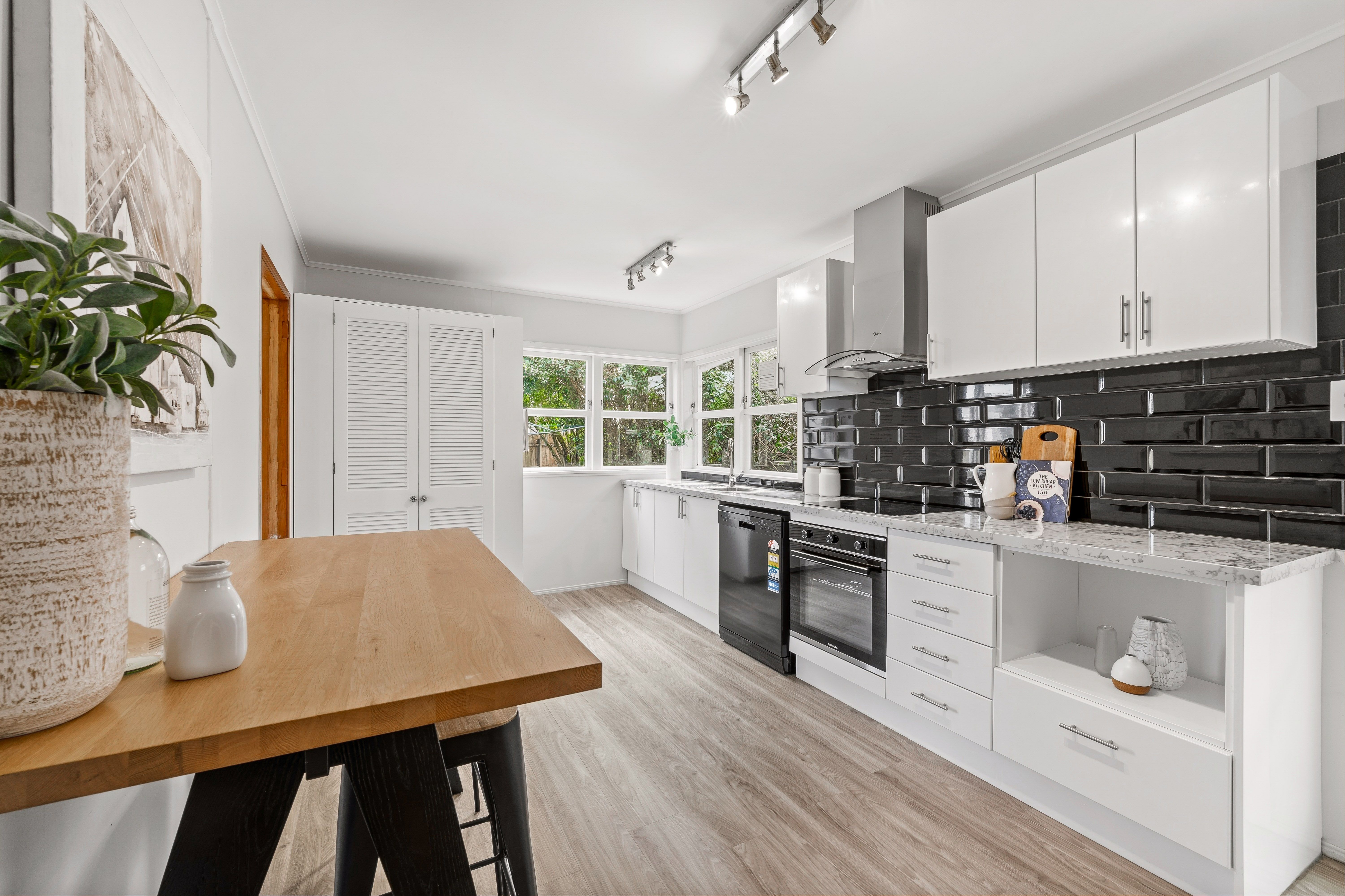 1/663 Te Atatu Road, Te Atatu Peninsula, Waitakere City