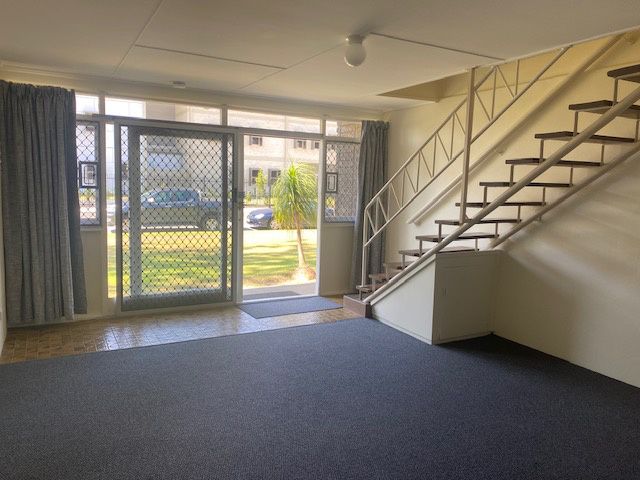 4/8 Mary Avenue, Broadbeach, QLD 4218