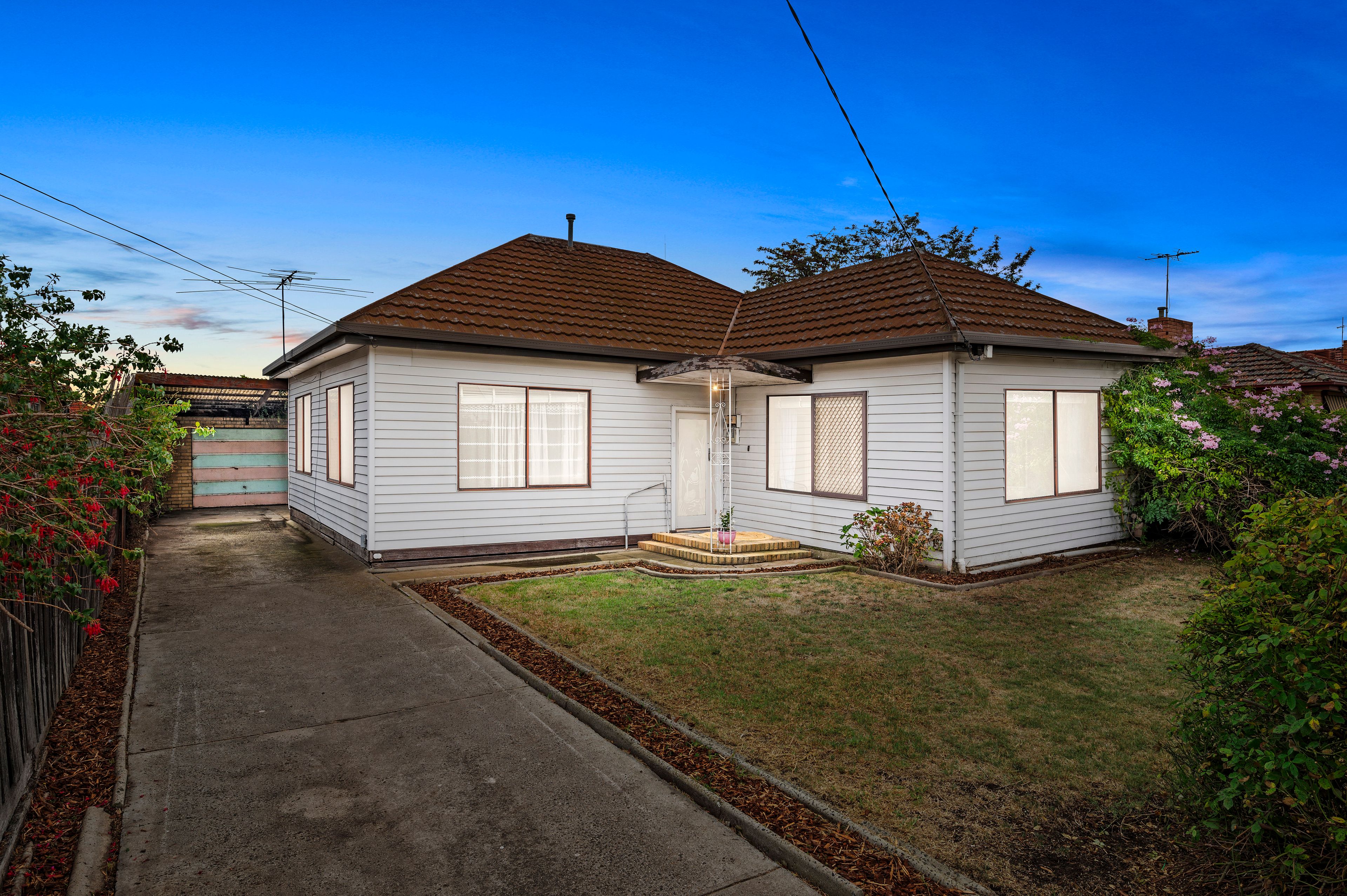 7 View Street, St Albans, VIC 3021