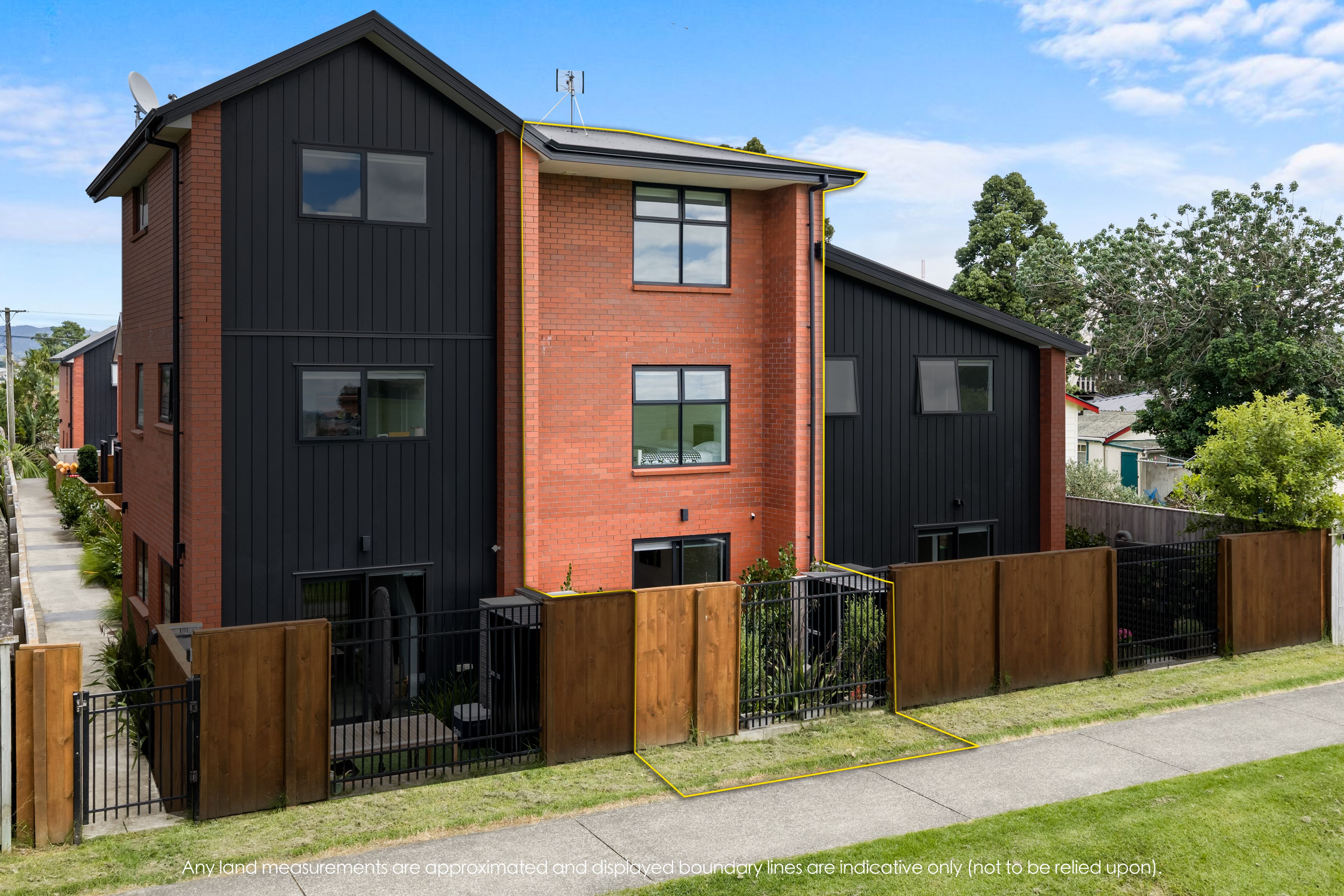 10/79 Taikata Road, Te Atatu Peninsula, Waitakere City