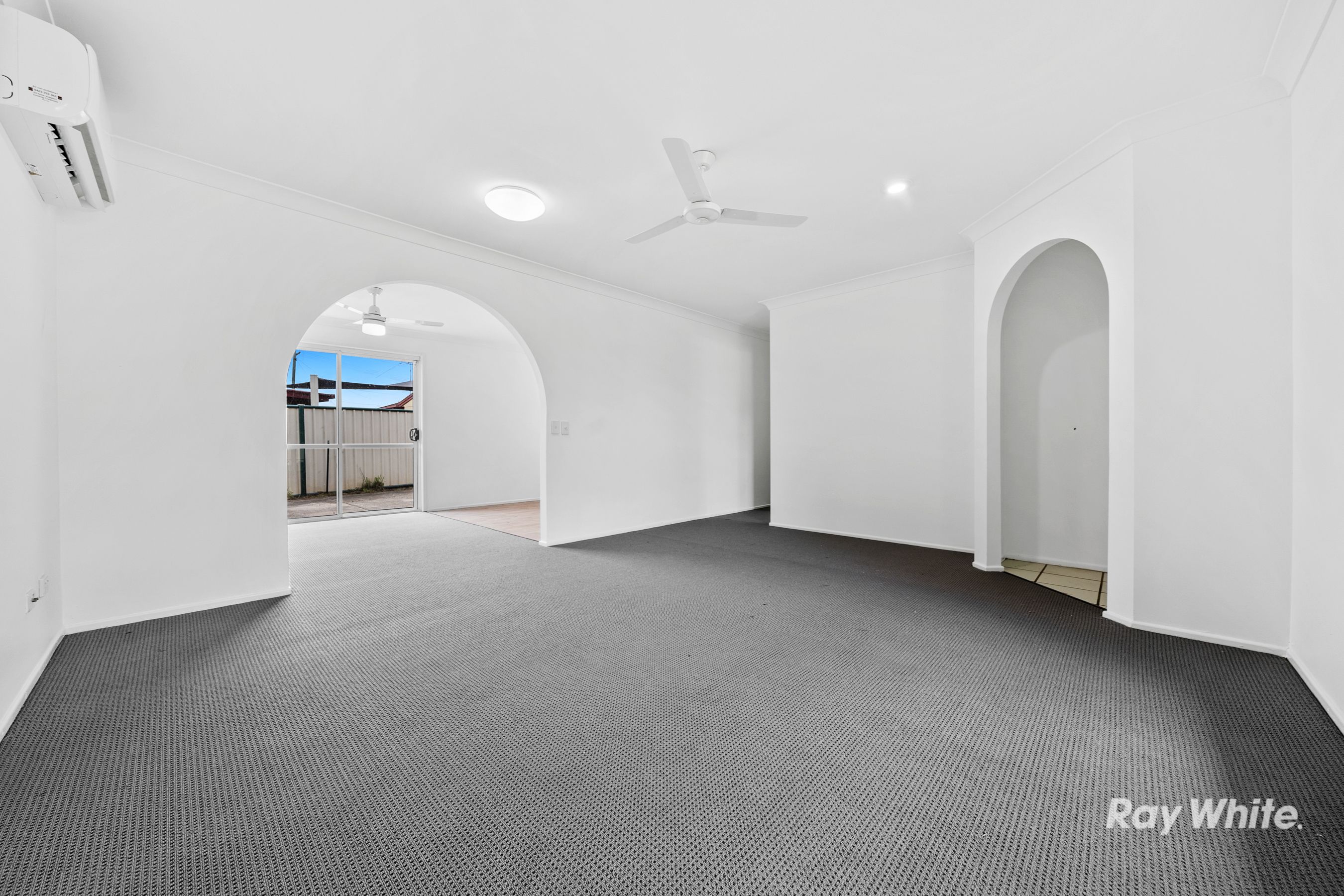 8 Serissa Street, Crestmead, QLD 4132