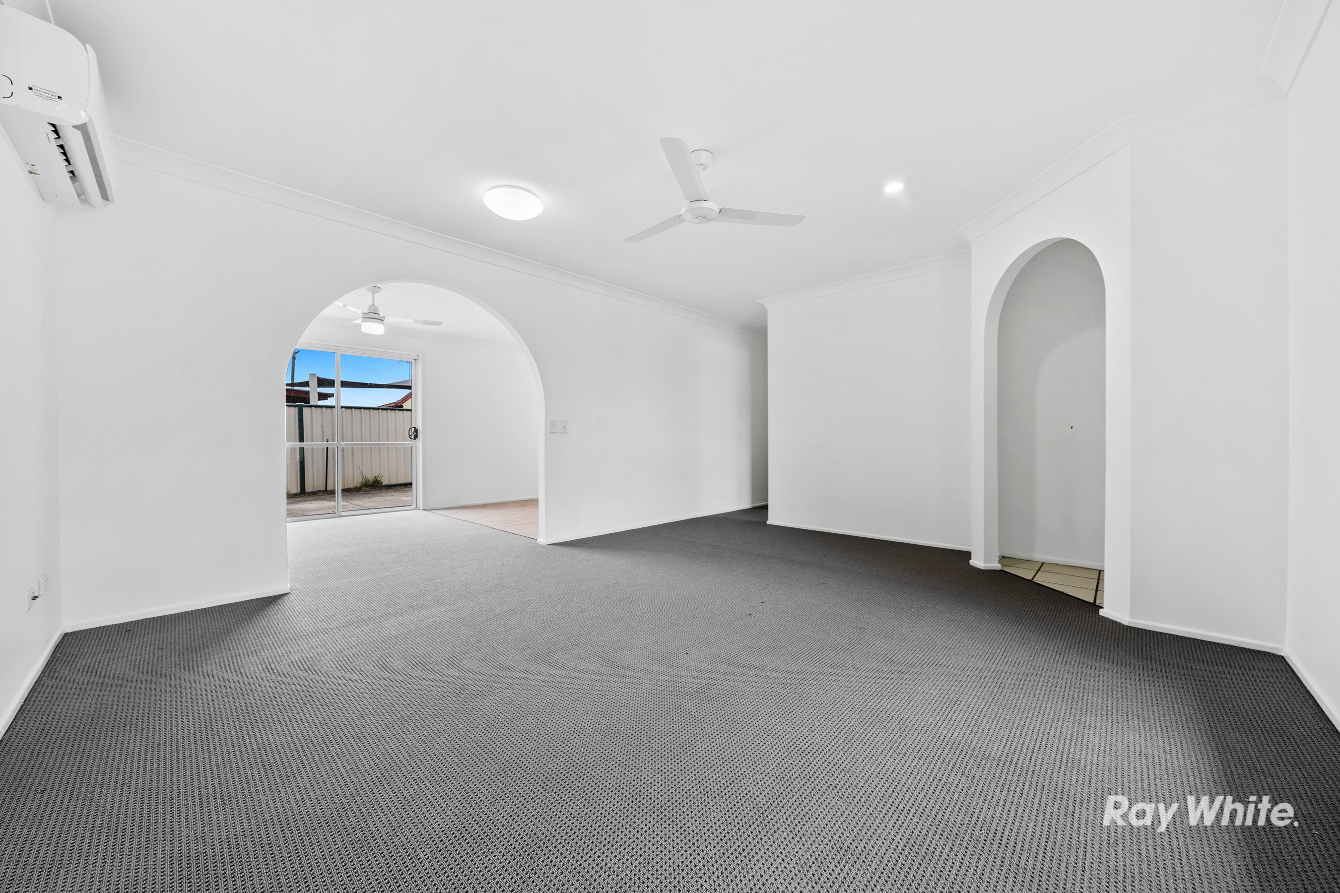 8 Serissa Street, Crestmead, QLD 4132