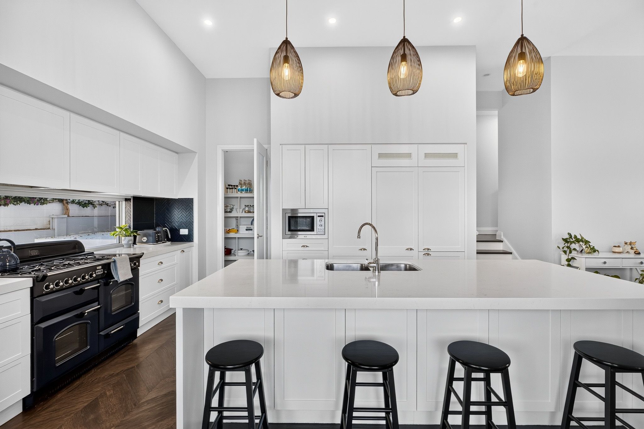 4 McLeod Place — photo 6 of 30