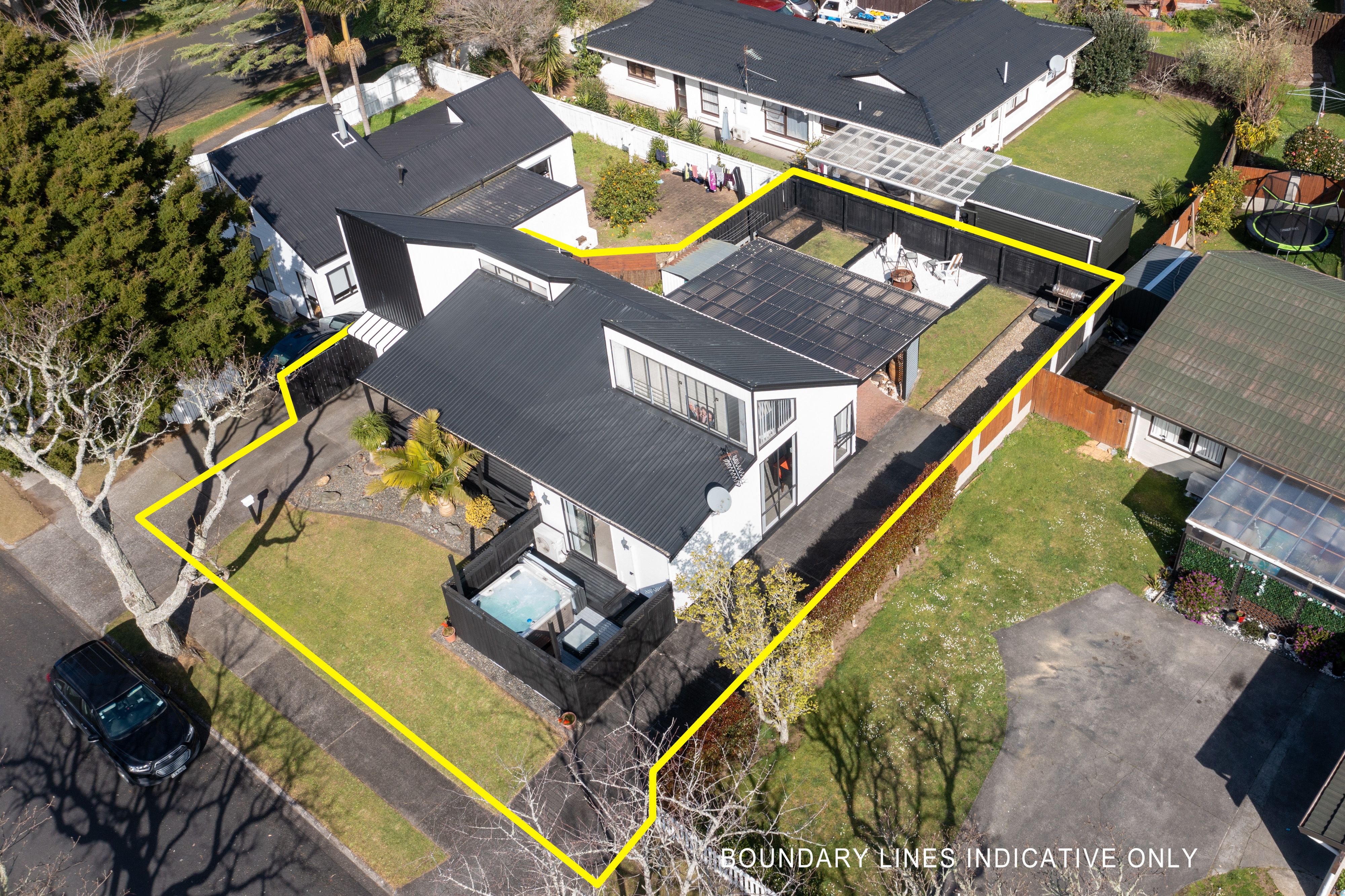 2/2 Corolu Place, Conifer Grove, Manukau City