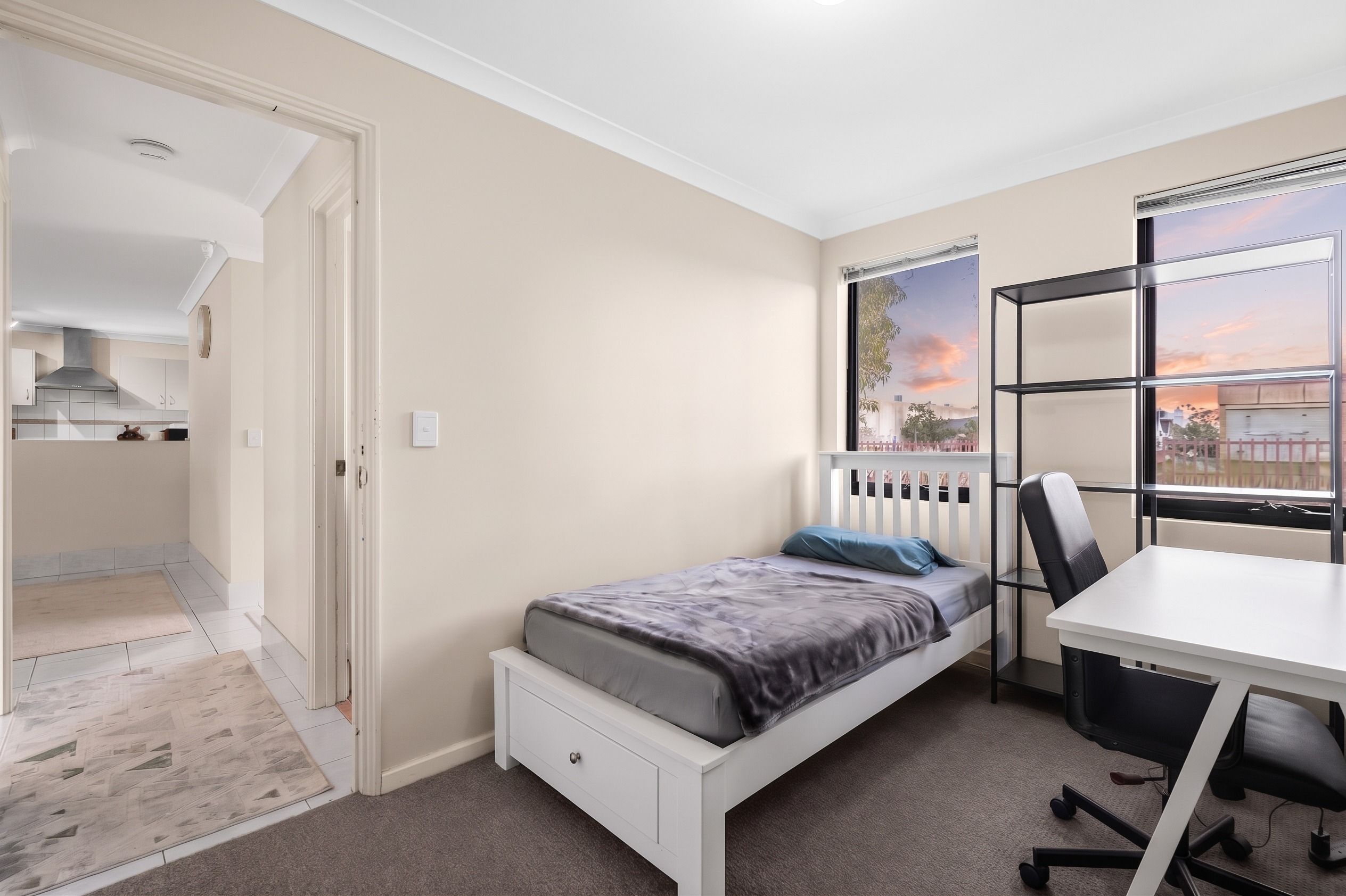 7/3 Stoke Place — photo 15 of 20