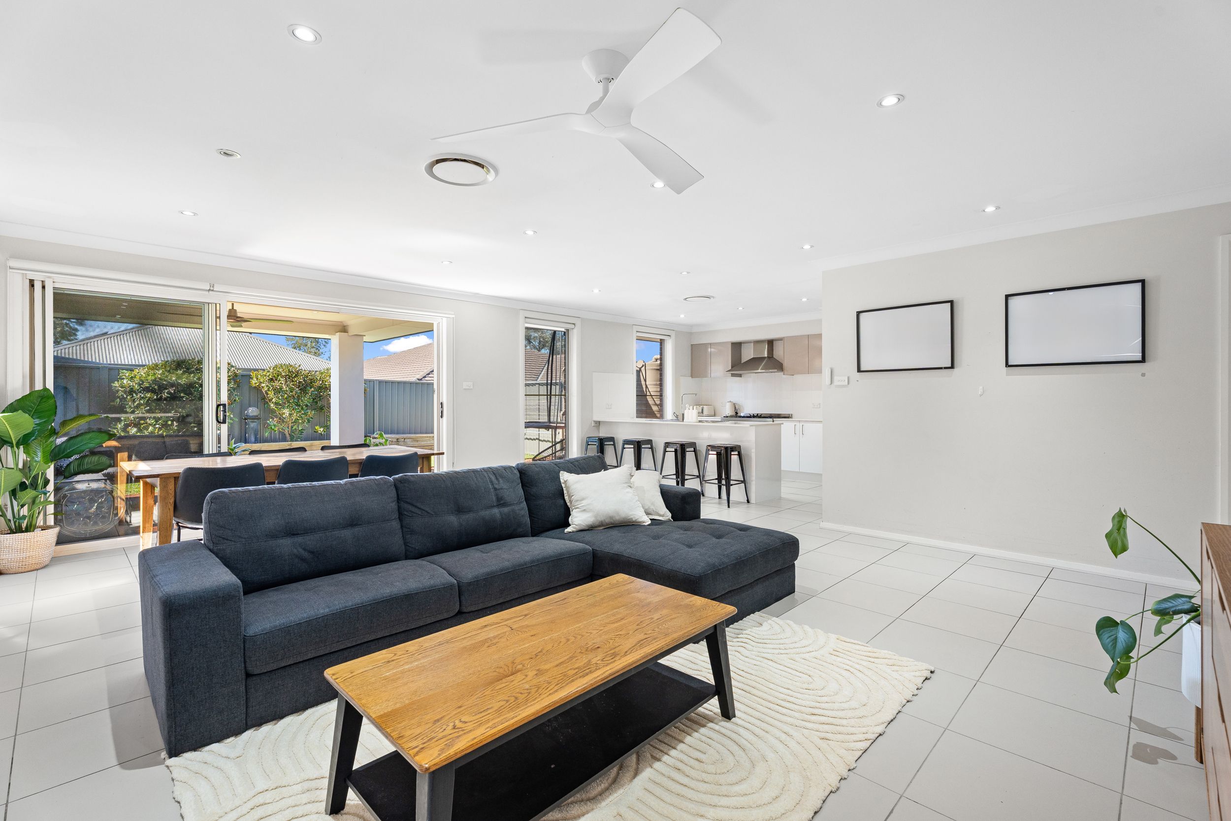 6 Cropton Street, JORDAN SPRINGS, NSW 2747