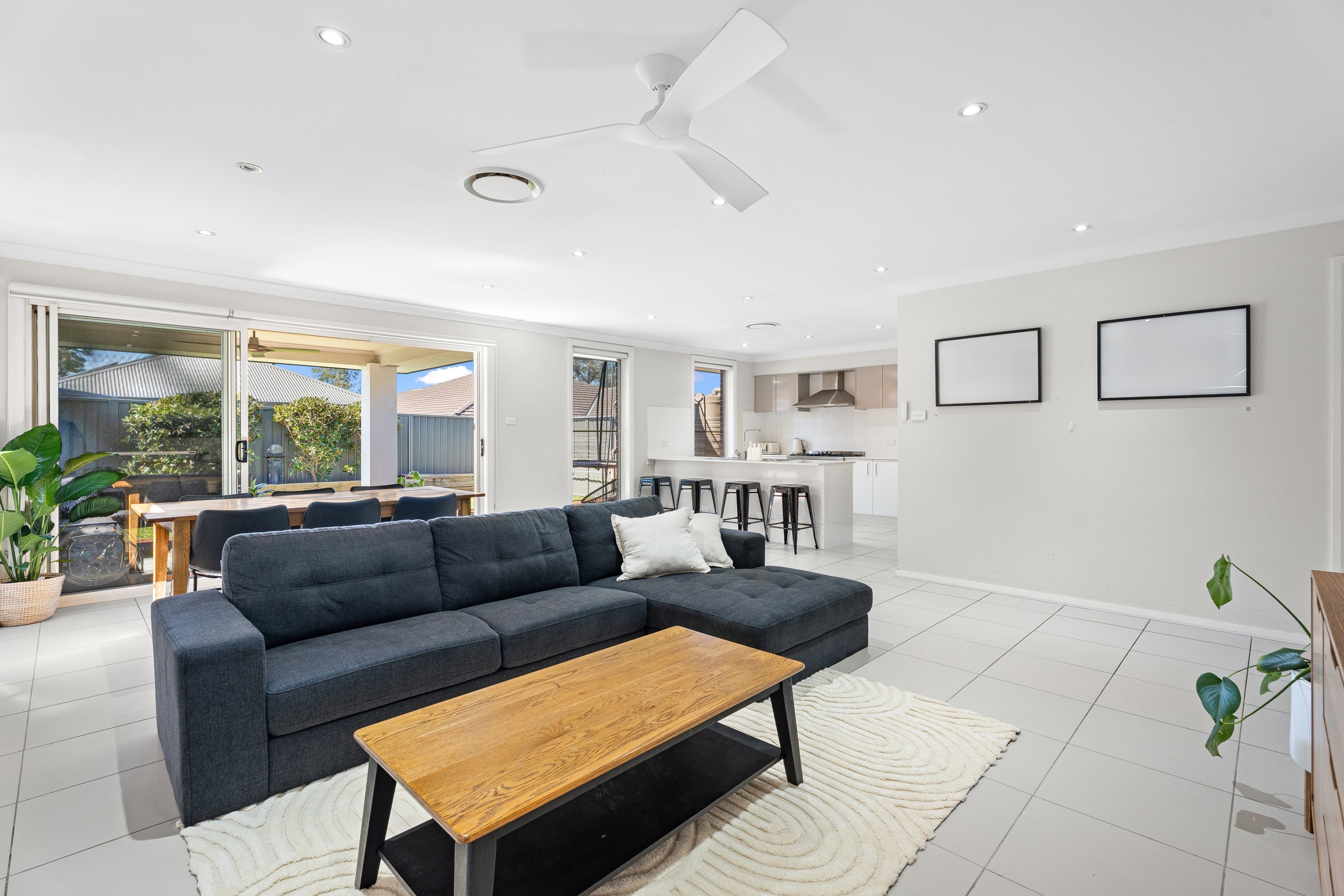 6 Cropton Street, JORDAN SPRINGS, NSW 2747