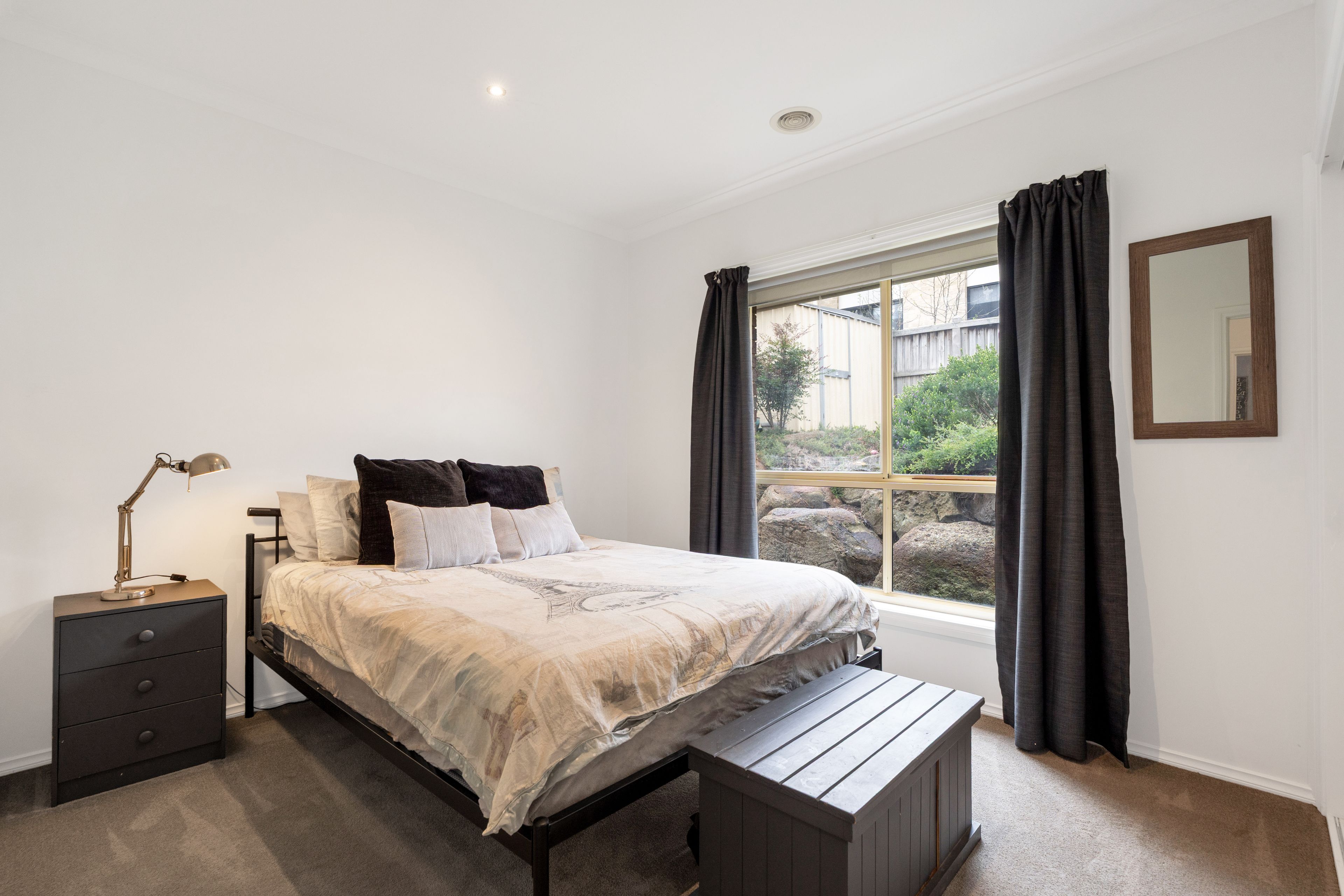 72 Royal Terrace — photo 16 of 26