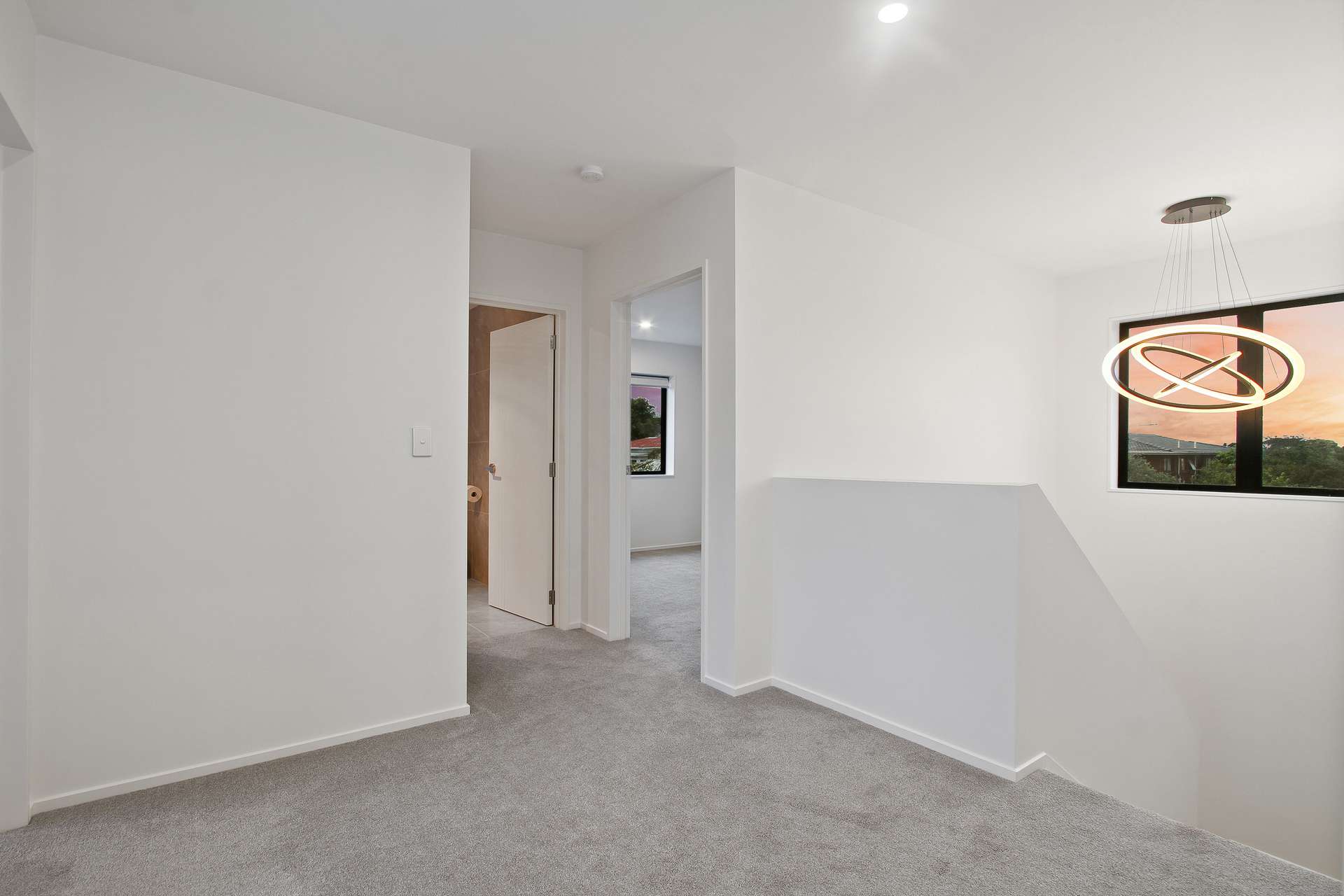 118D Mount Smart Road photo 22