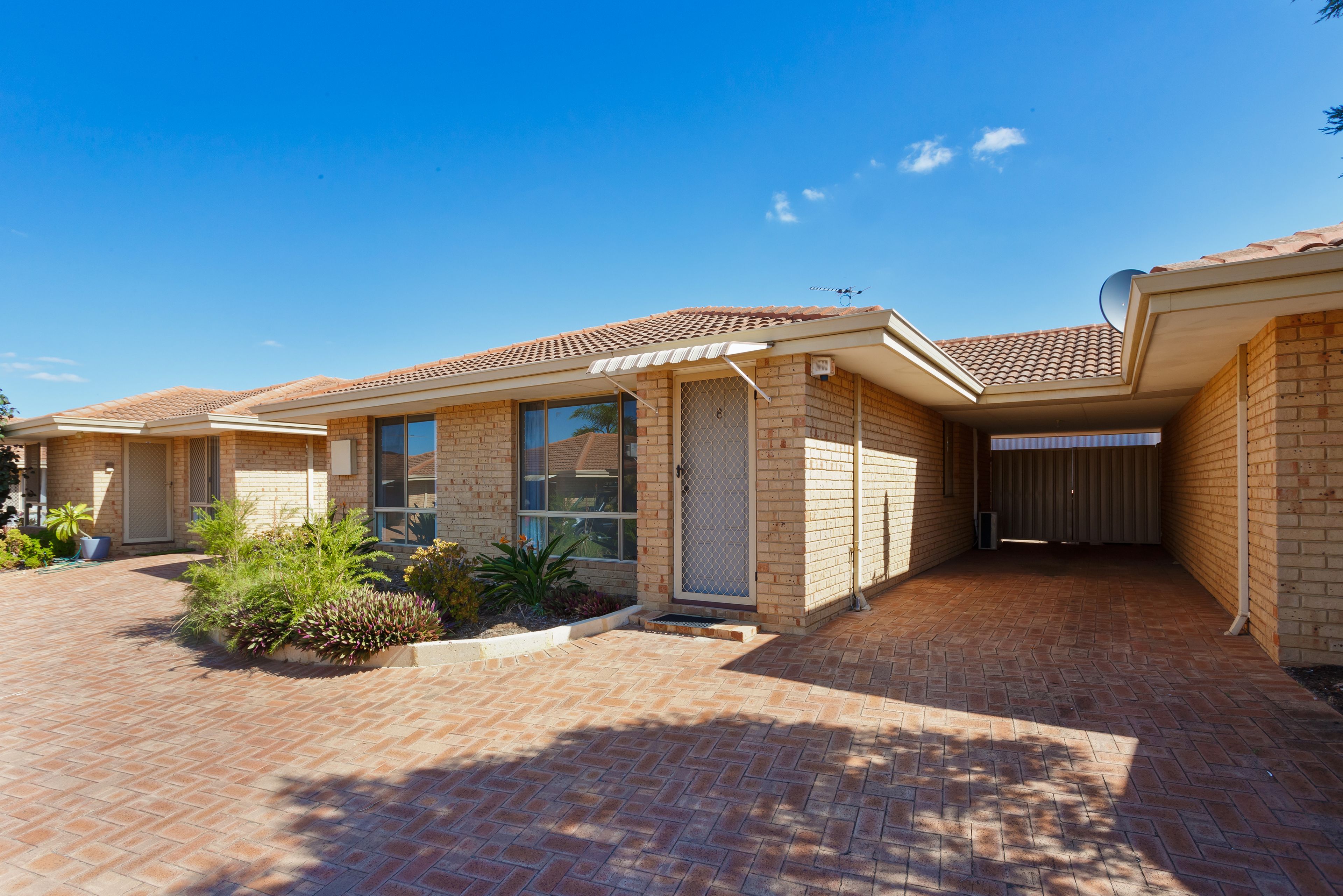 8/2 Wells Court, Noranda, WA 6062