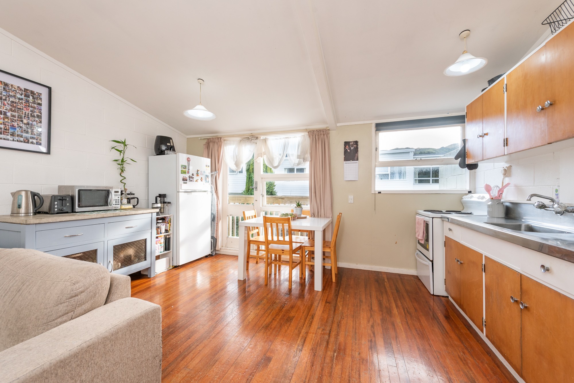6/23 Collins Avenue, Tawa, Wellington City