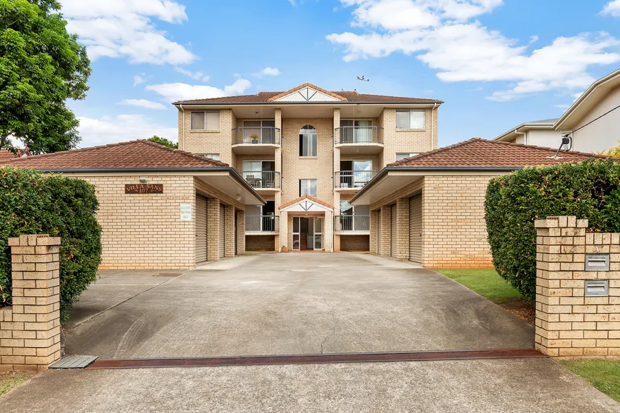 1/107 Jackson Street, Hamilton