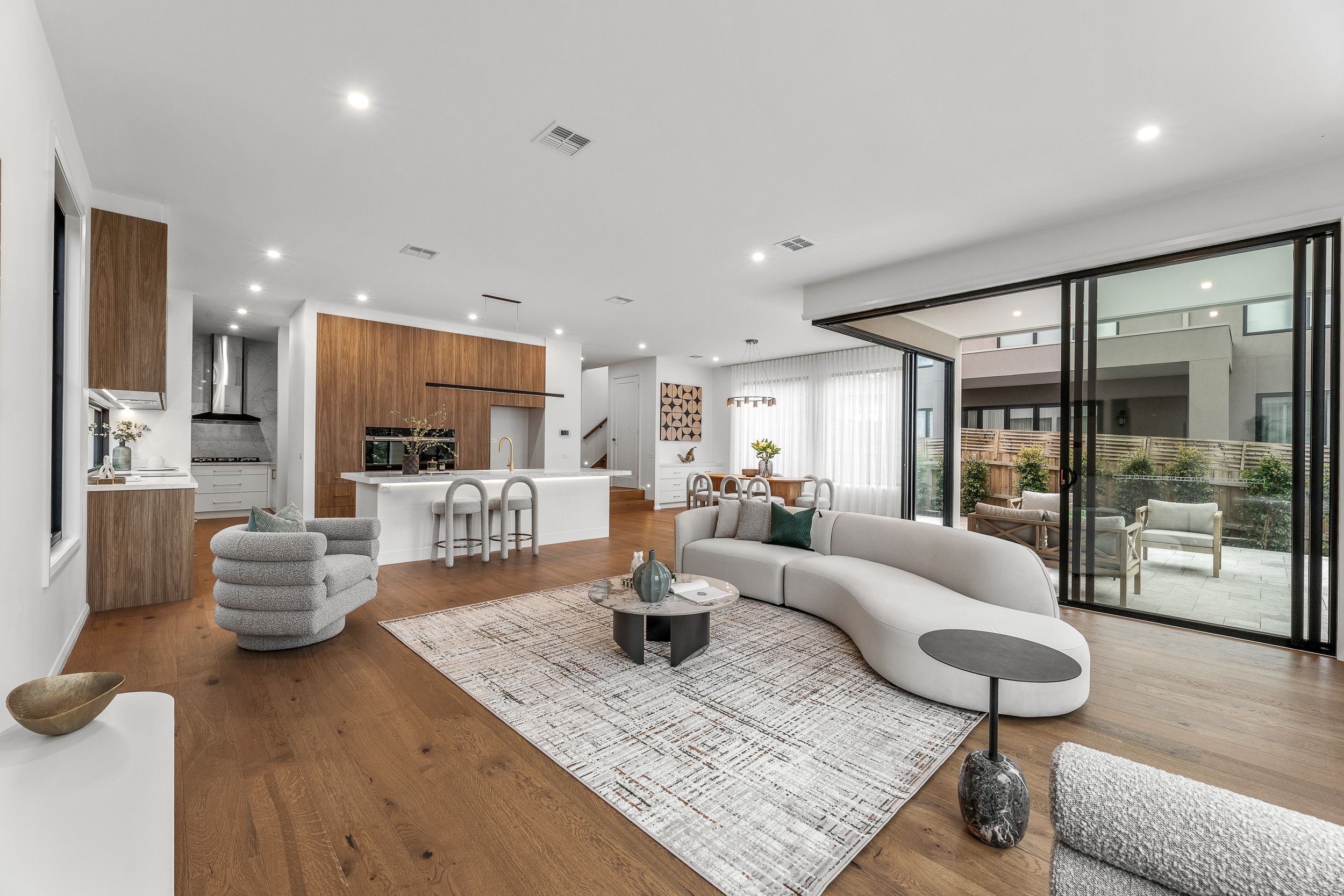 8 Faelen Street — photo 6 of 30