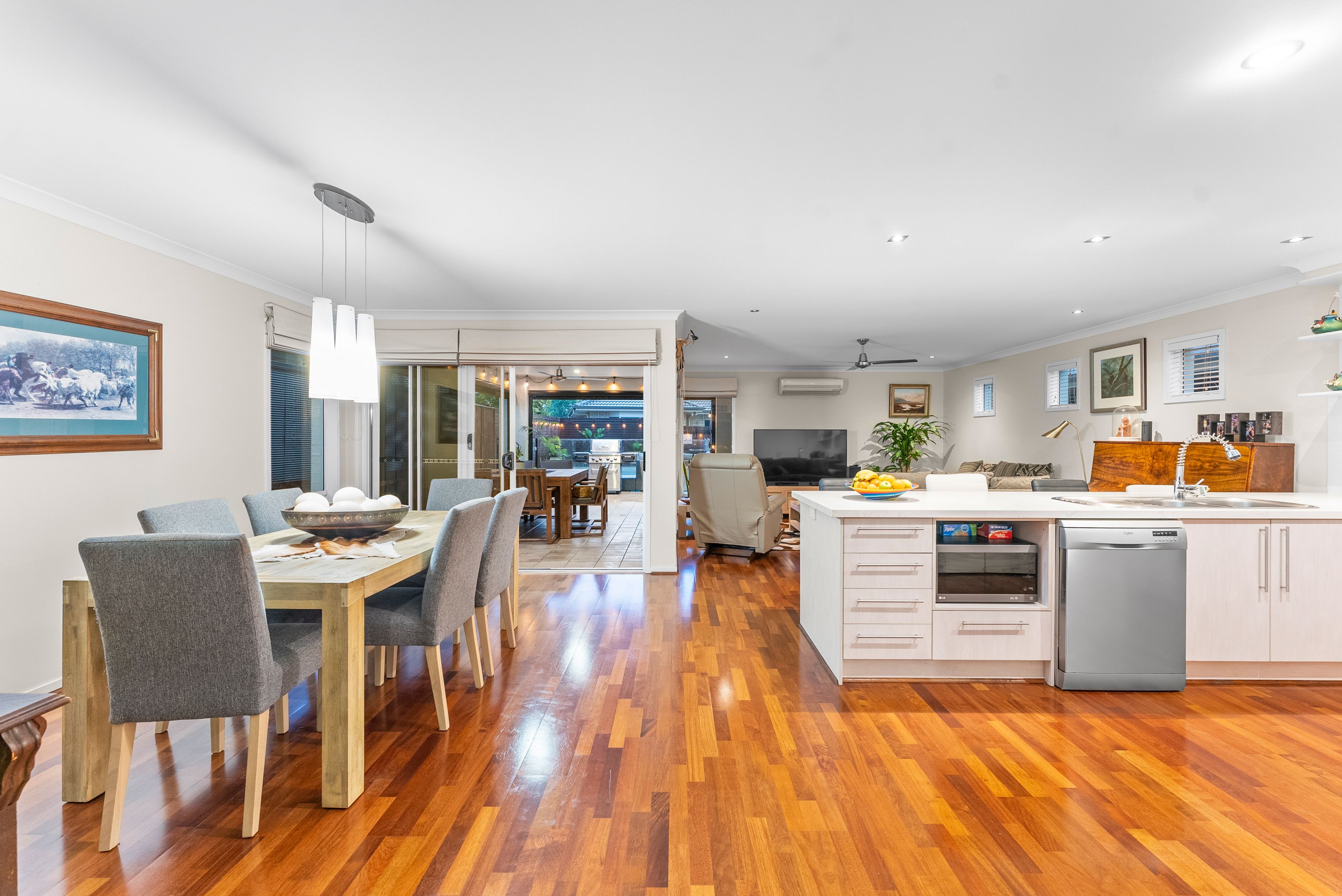 17 Foambark Street, North Lakes, QLD 4509