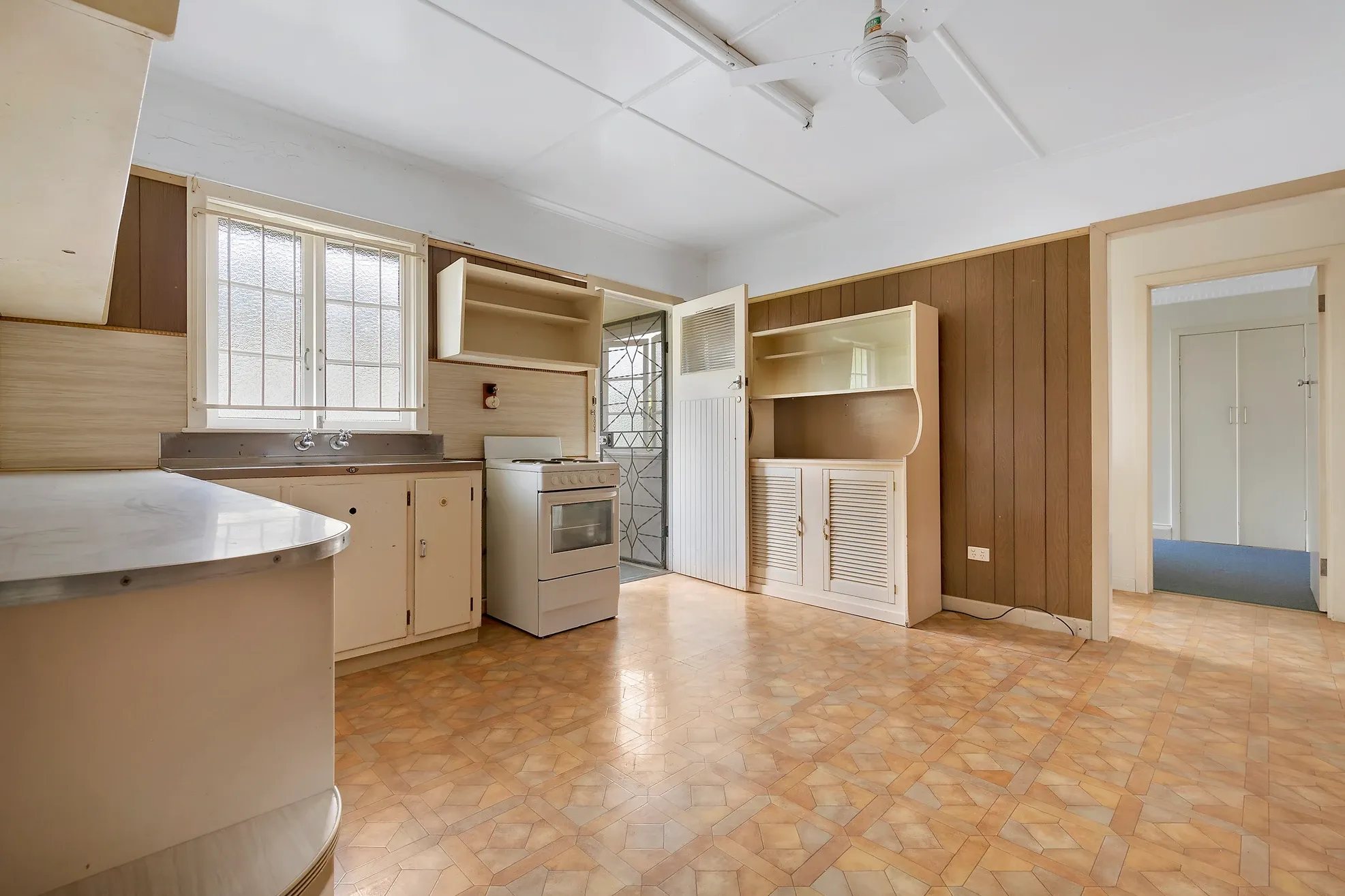 25 Meynell Street — photo 4 of 10