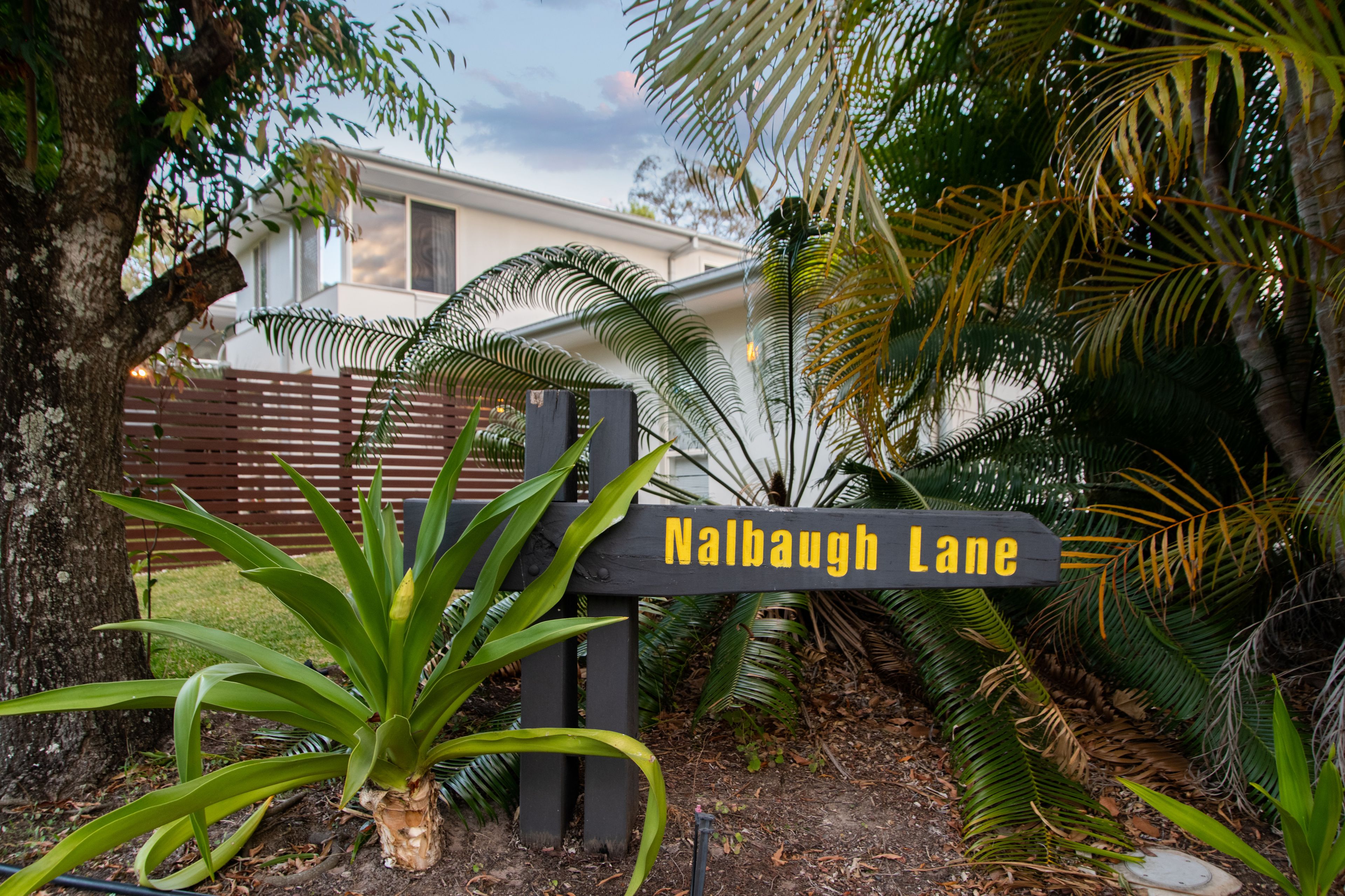 2 Nalbaugh Lane, Parkinson, QLD 4115
