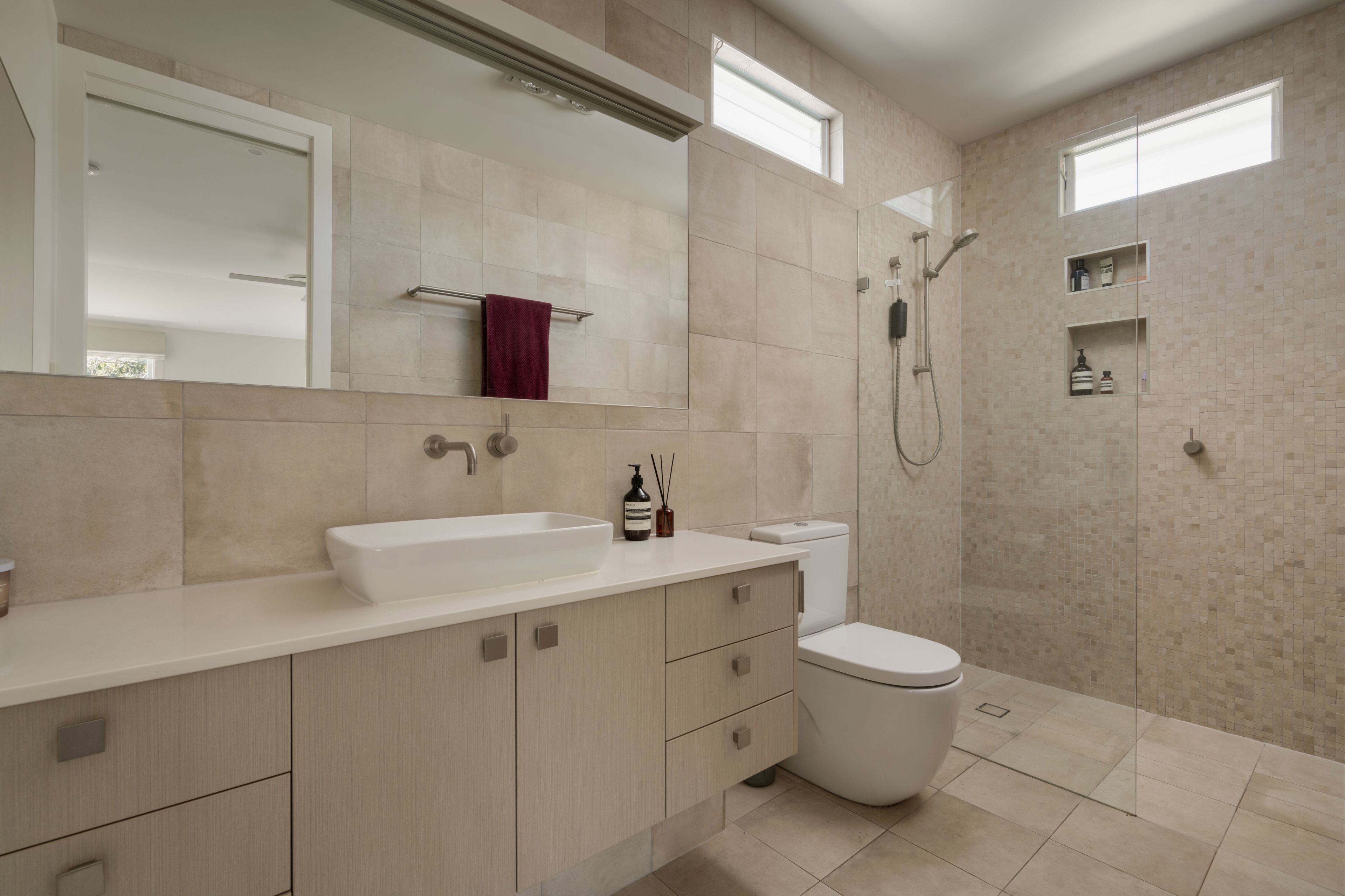 32 Beeston Street — photo 16 of 26