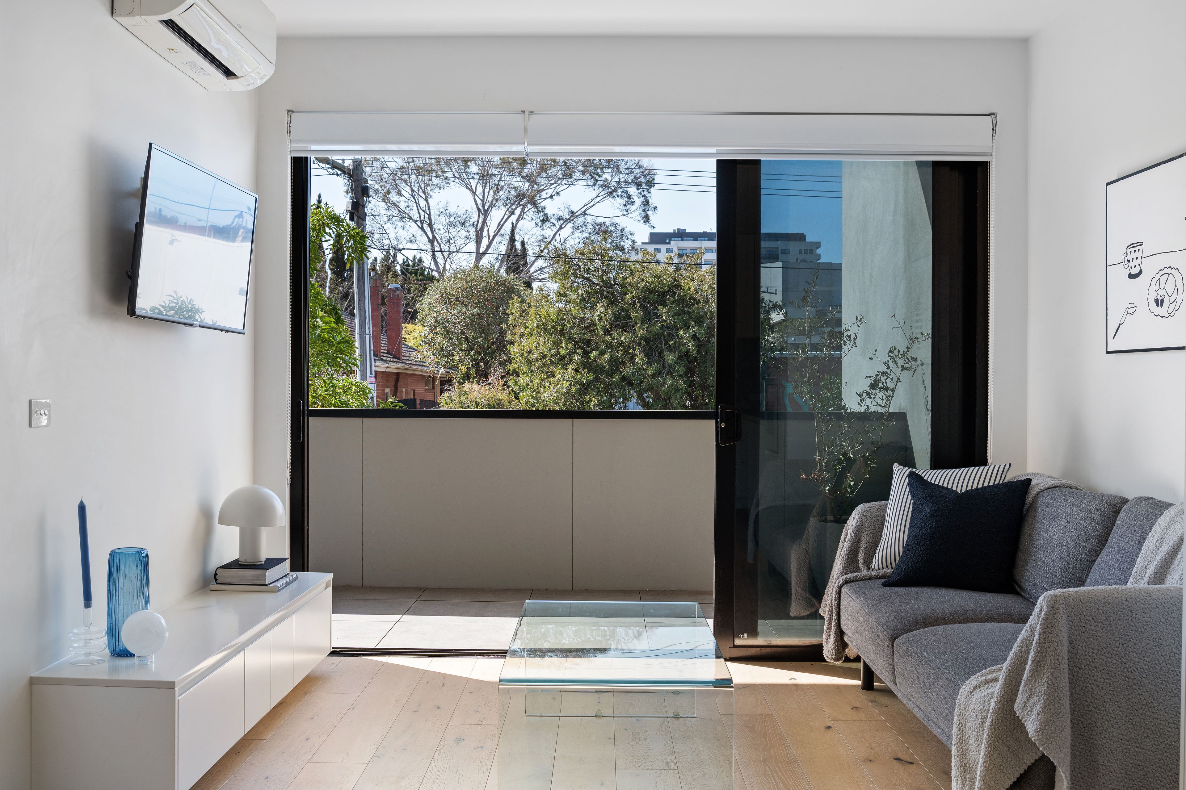 107/15 Maude Street — photo 6 of 17