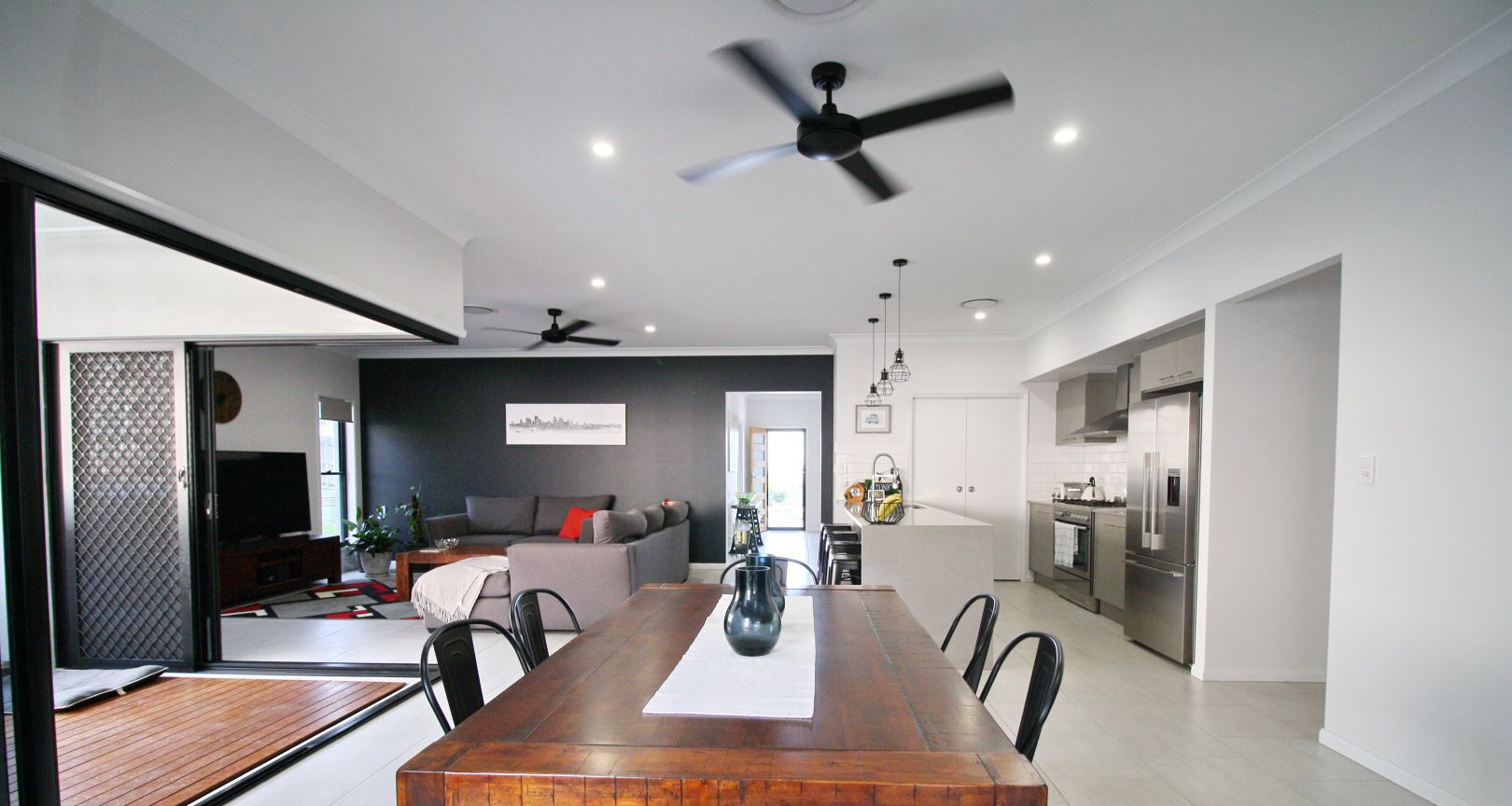 16 Mellor Street — photo 4 of 21