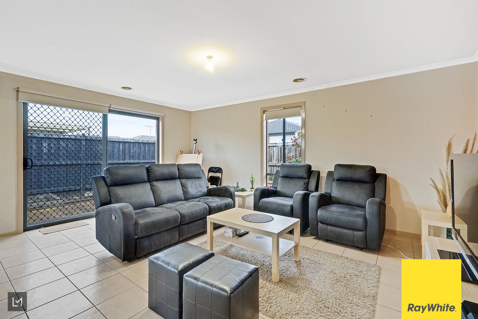 4 Holland Crescent, Truganina VIC 3029