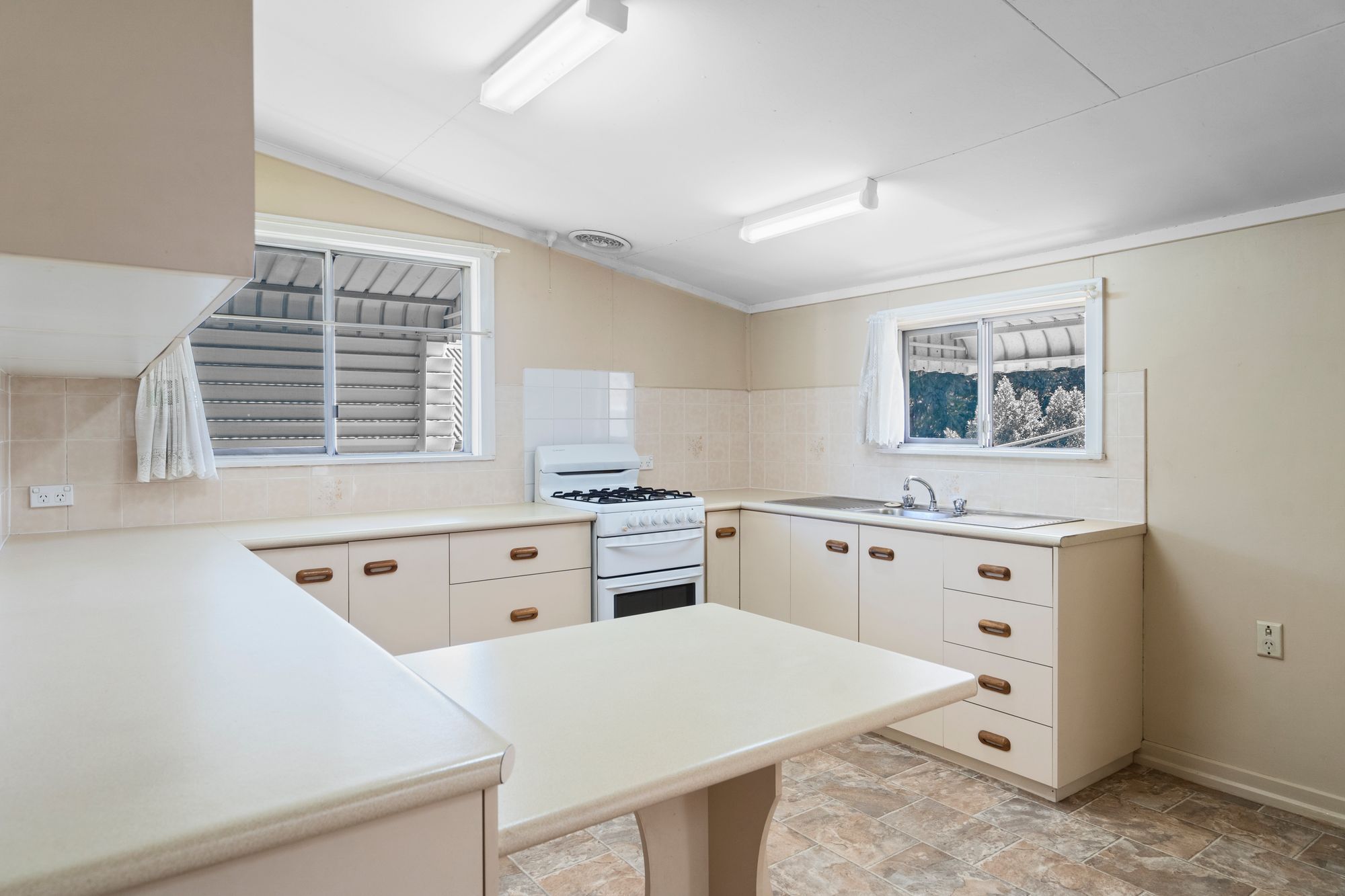 56 Mary Street, Blackstone, QLD 4304