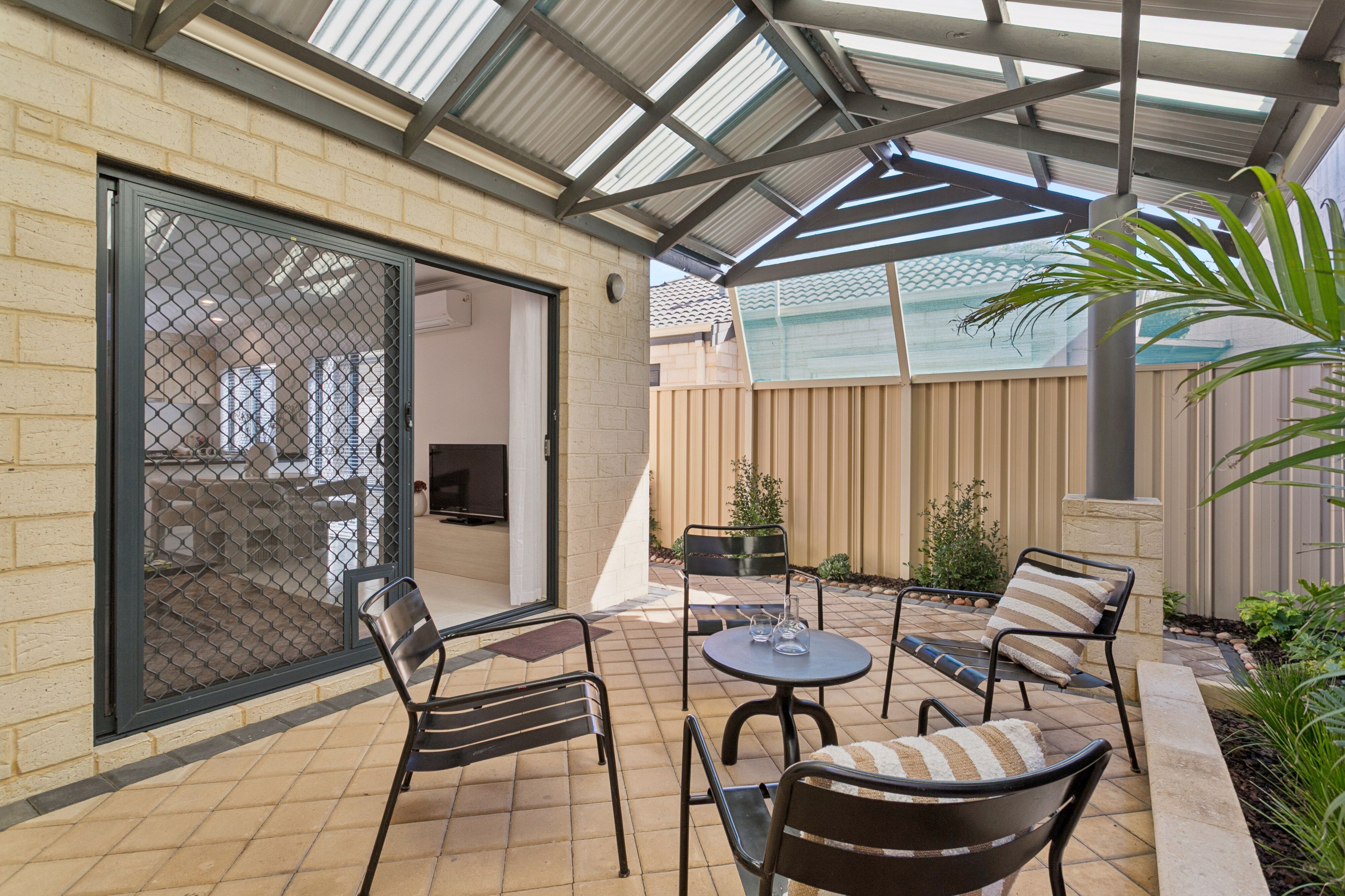 4/22 Oatley Turn — photo 10 of 19