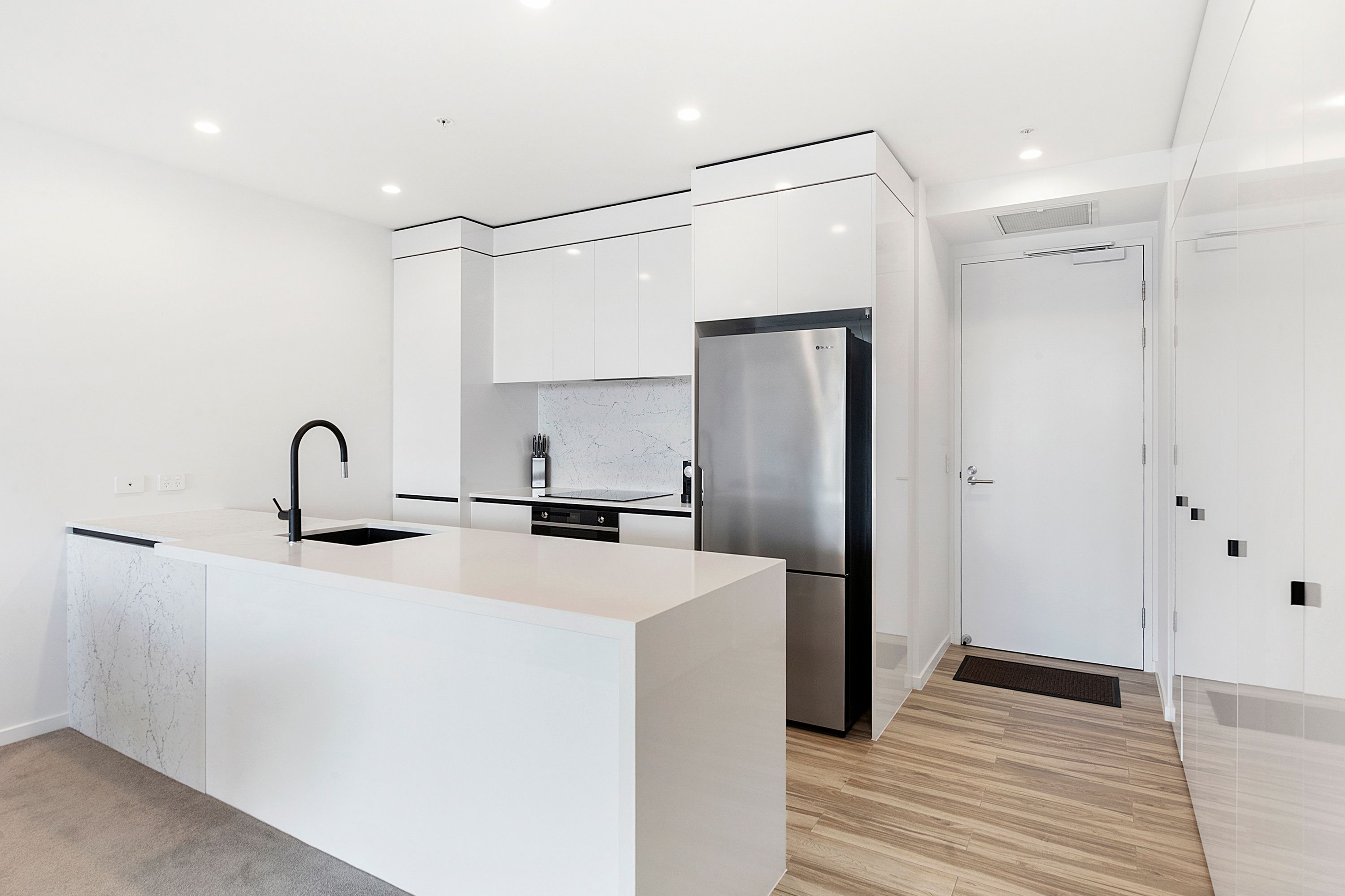 50/18 Chelsea Avenue, Broadbeach, QLD 4218