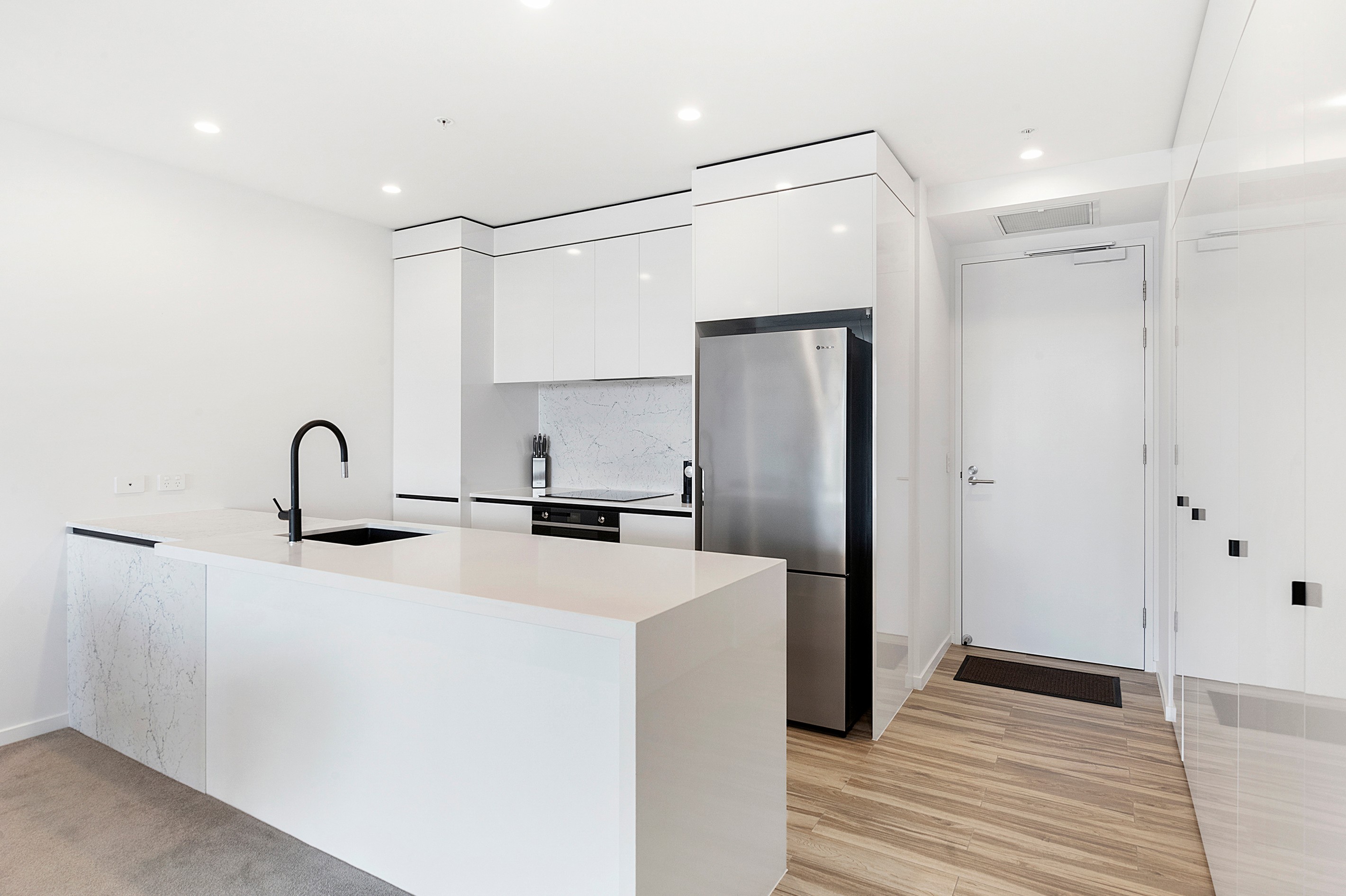 50/18 Chelsea Avenue, Broadbeach, QLD 4218