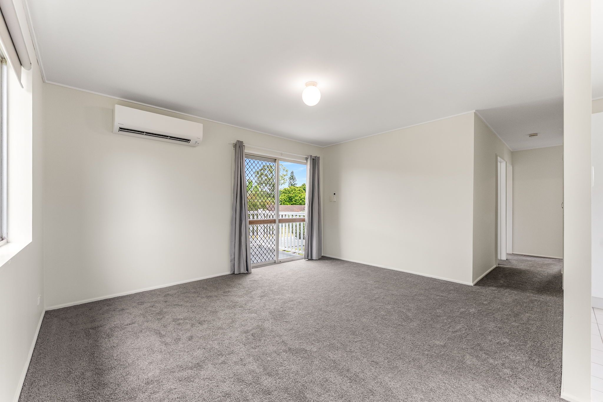 10 Maple Street, Kingston, QLD 4114