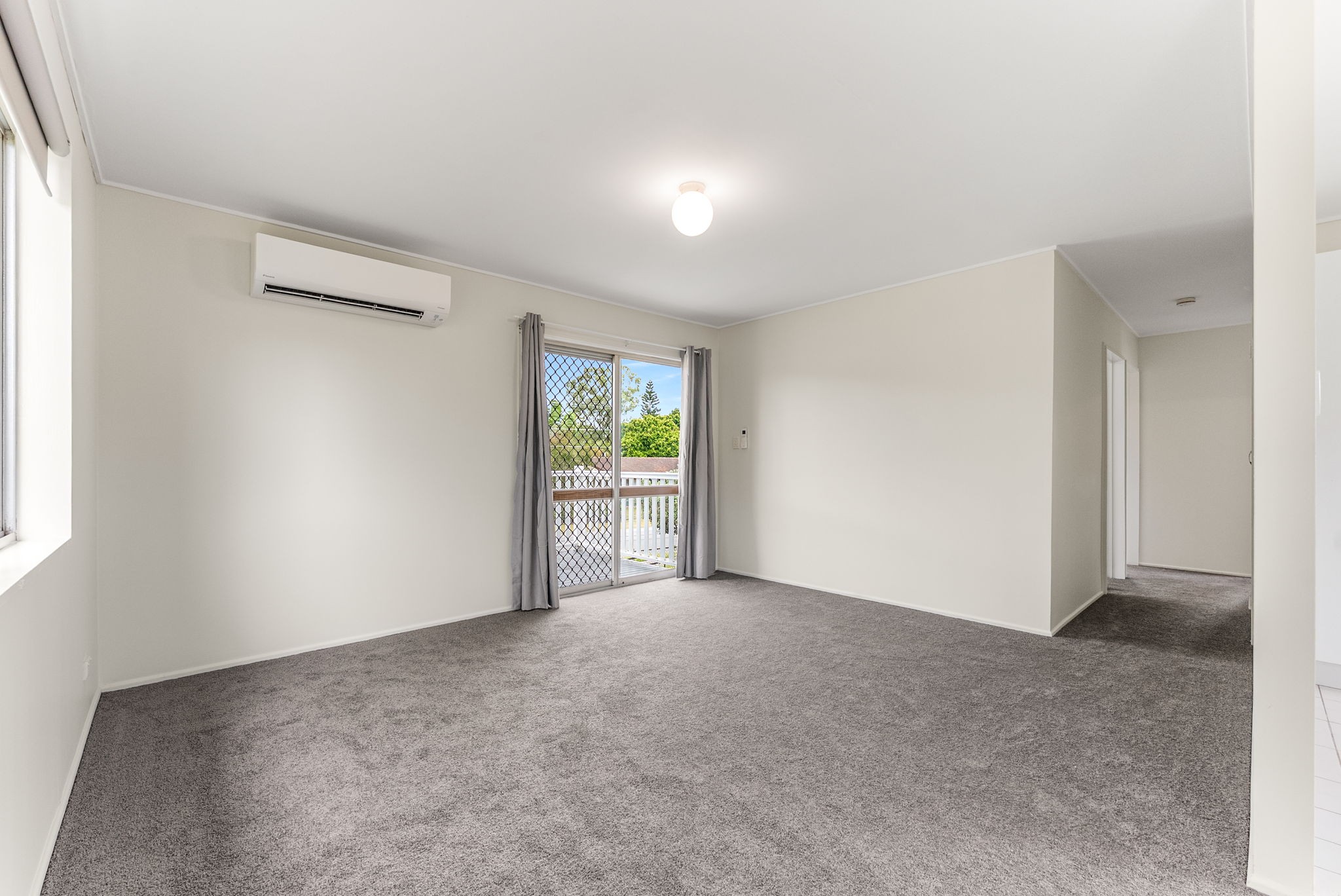 10 Maple Street, Kingston, QLD 4114