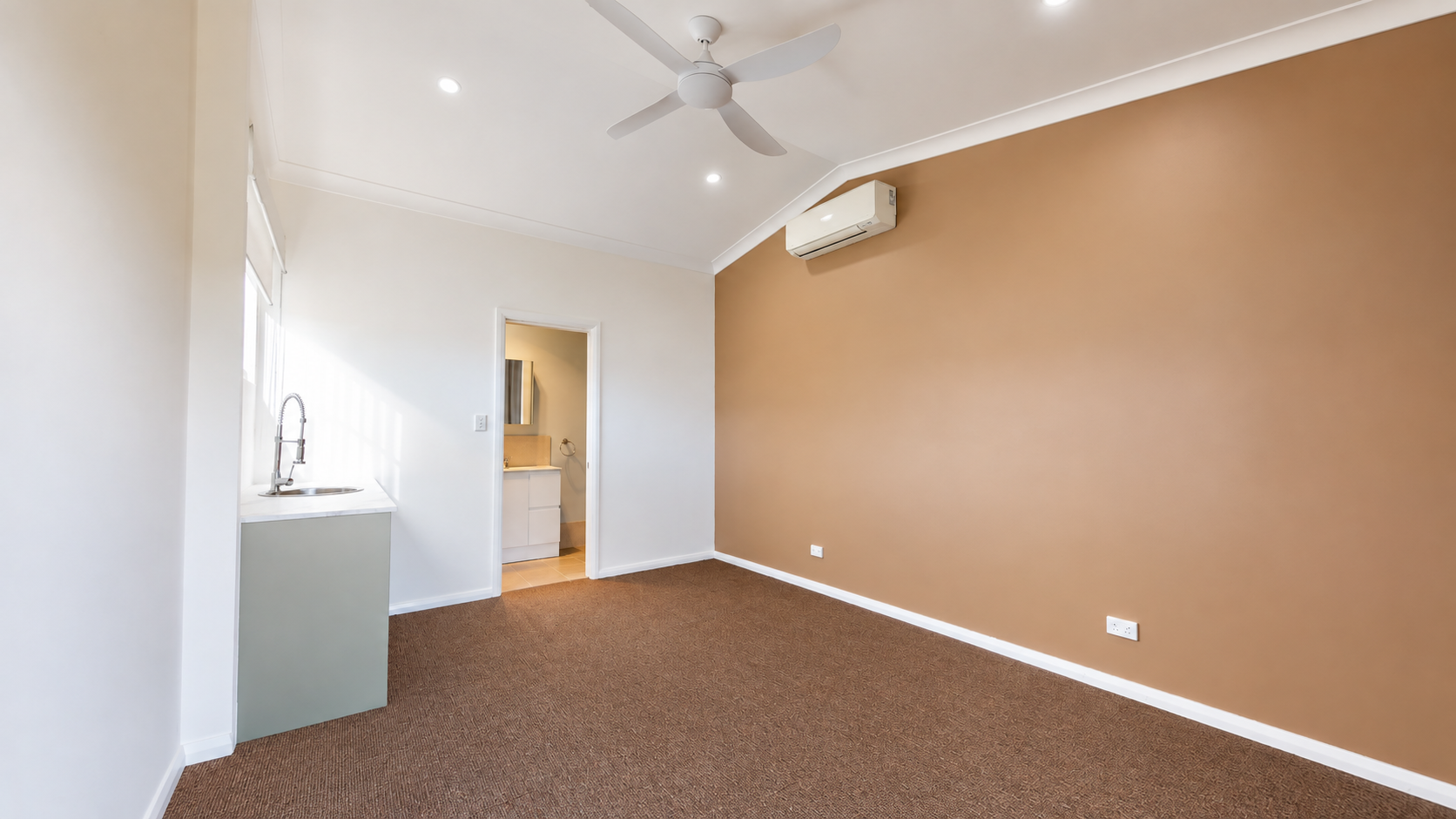 11 Spence Street — photo 8 of 11